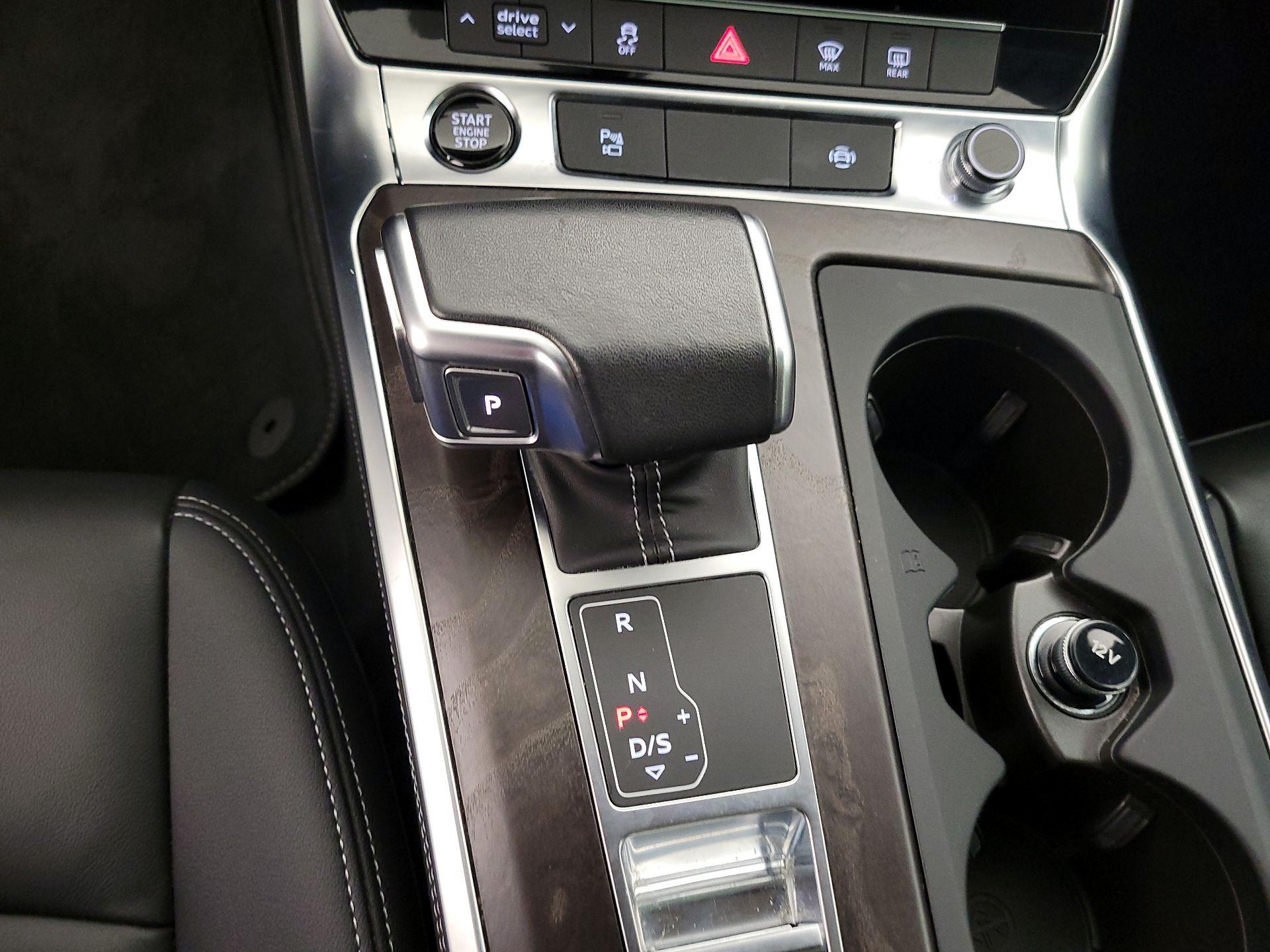 Thumbnail: 2023 Audi A6 - 16