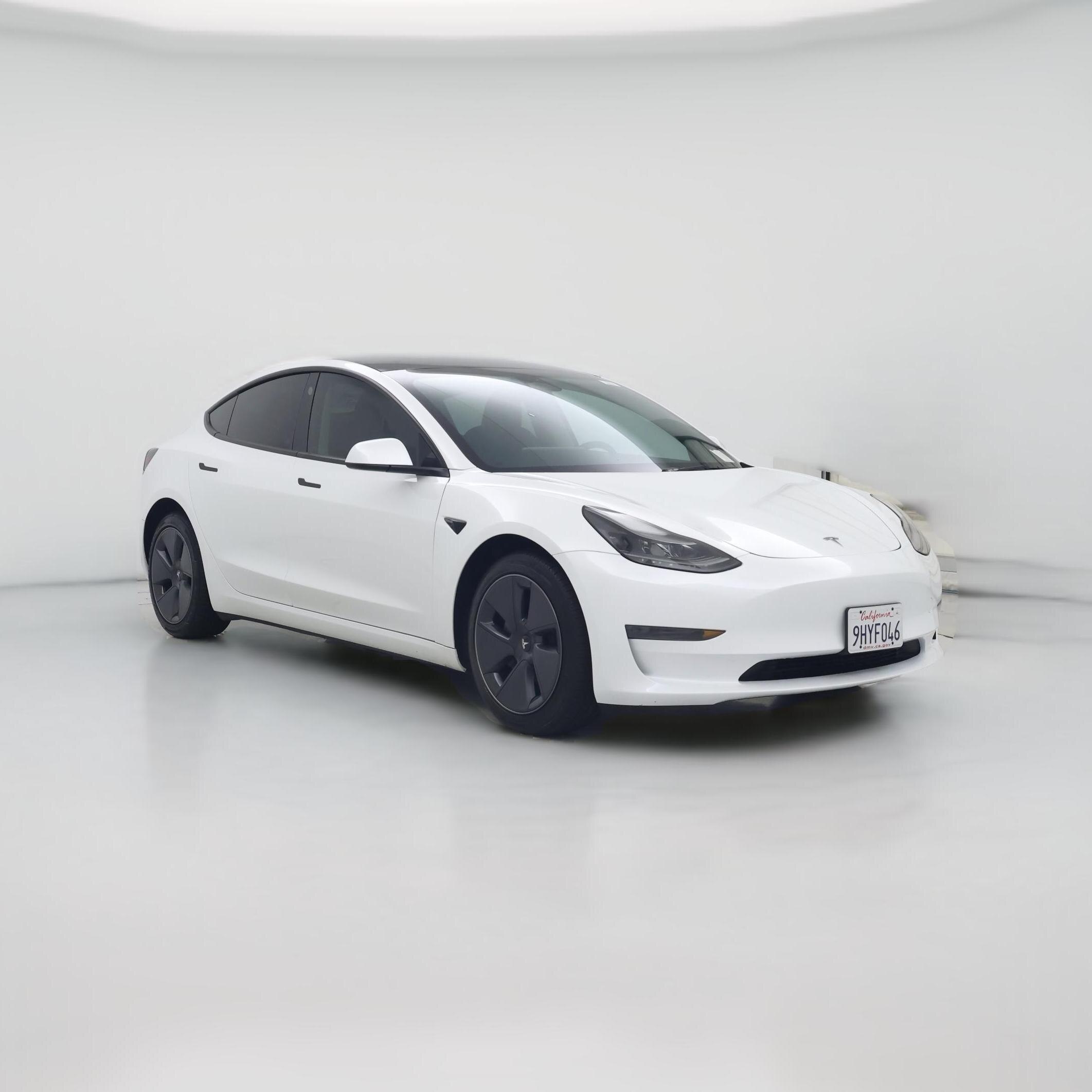 Thumbnail: 2023 Tesla Model 3 - 1