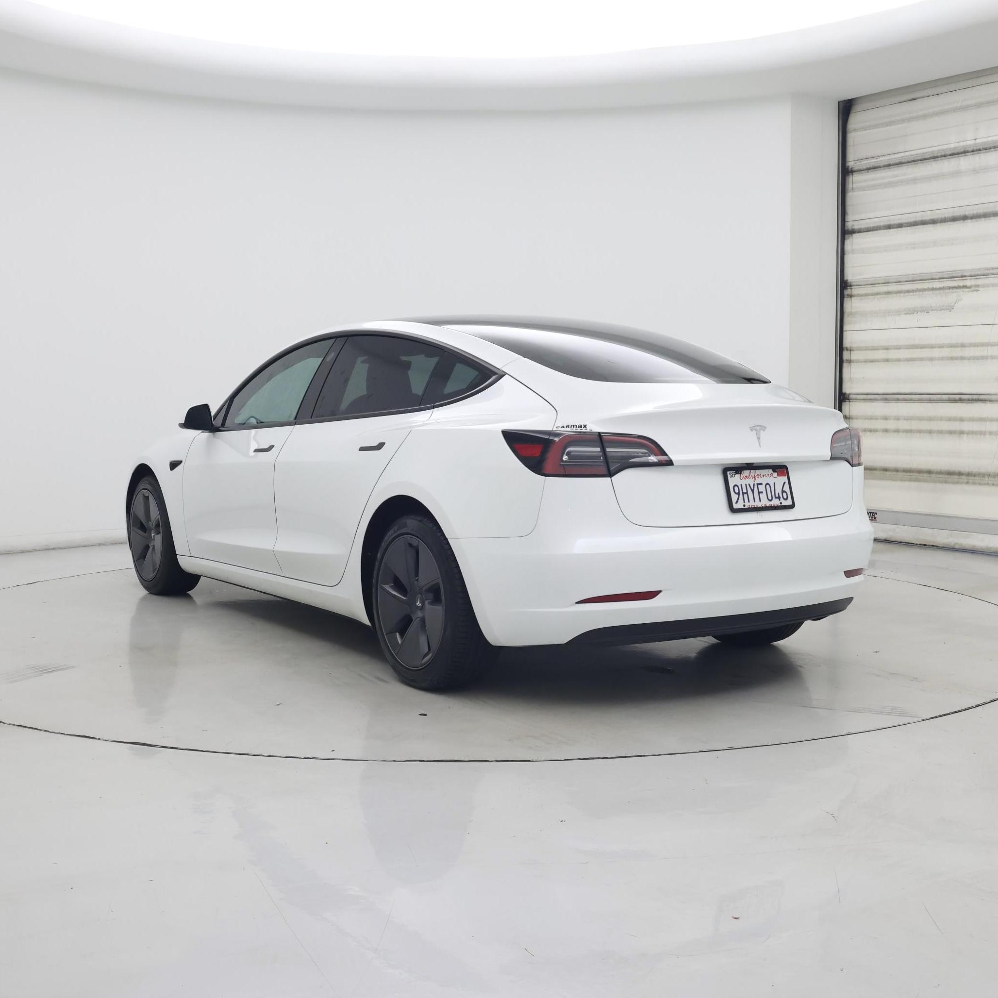 Thumbnail: 2023 Tesla Model 3 - 2