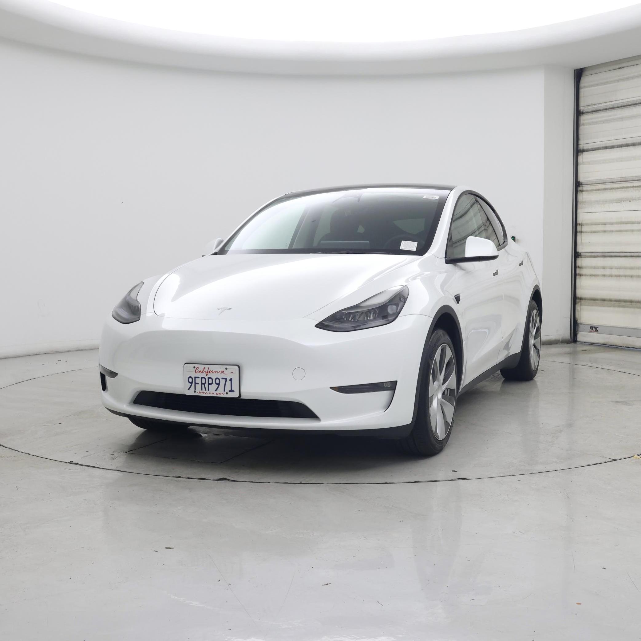 Thumbnail: 2023 Tesla Model Y - 4