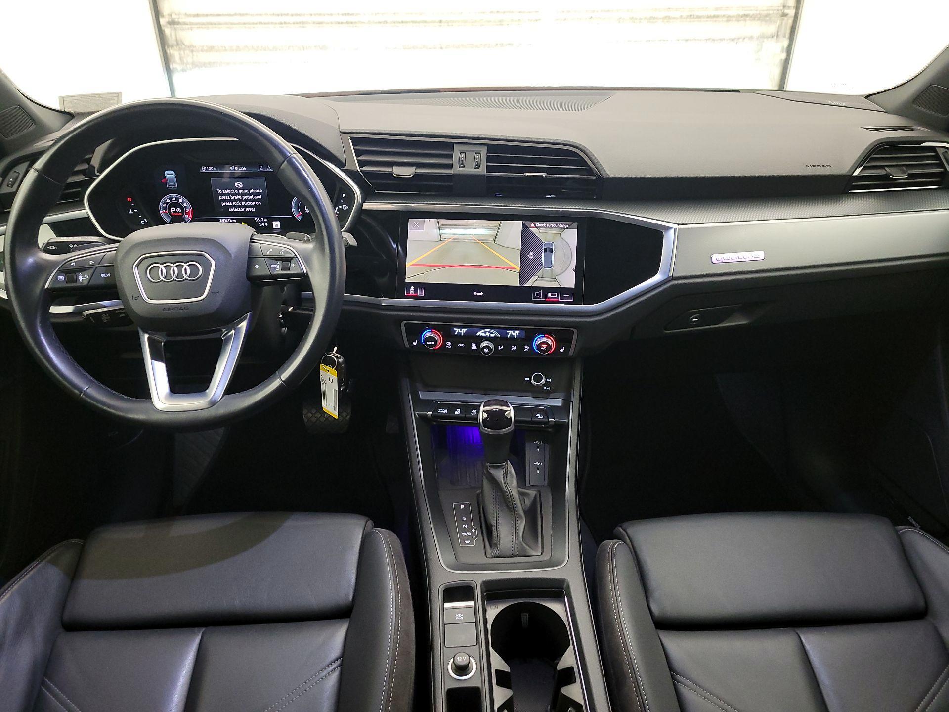 Thumbnail: 2022 Audi Q3 - 9