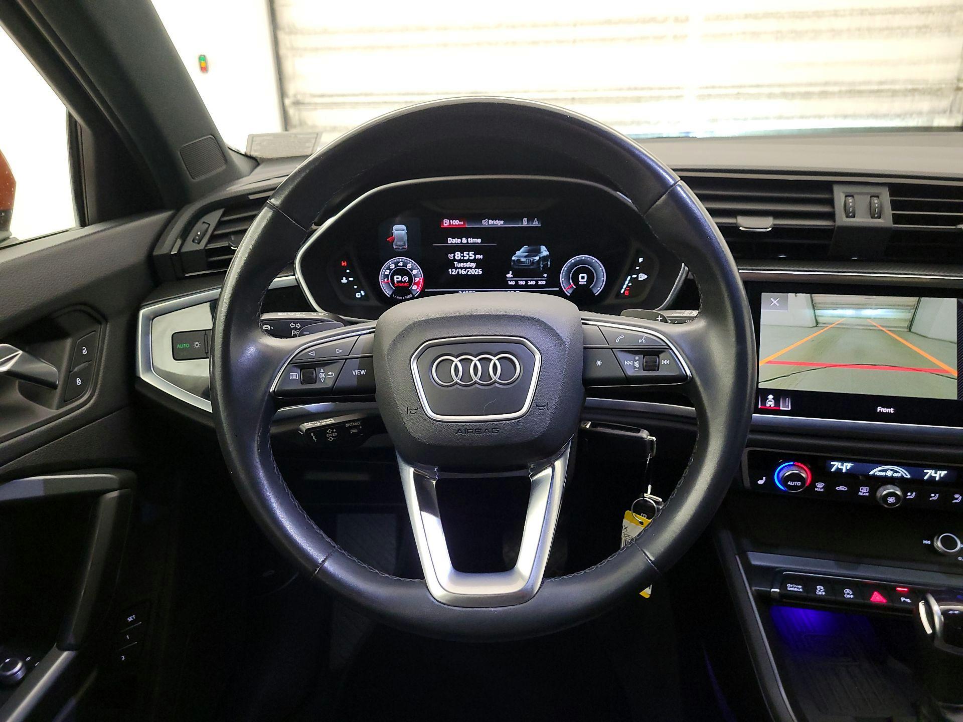 Thumbnail: 2022 Audi Q3 - 10