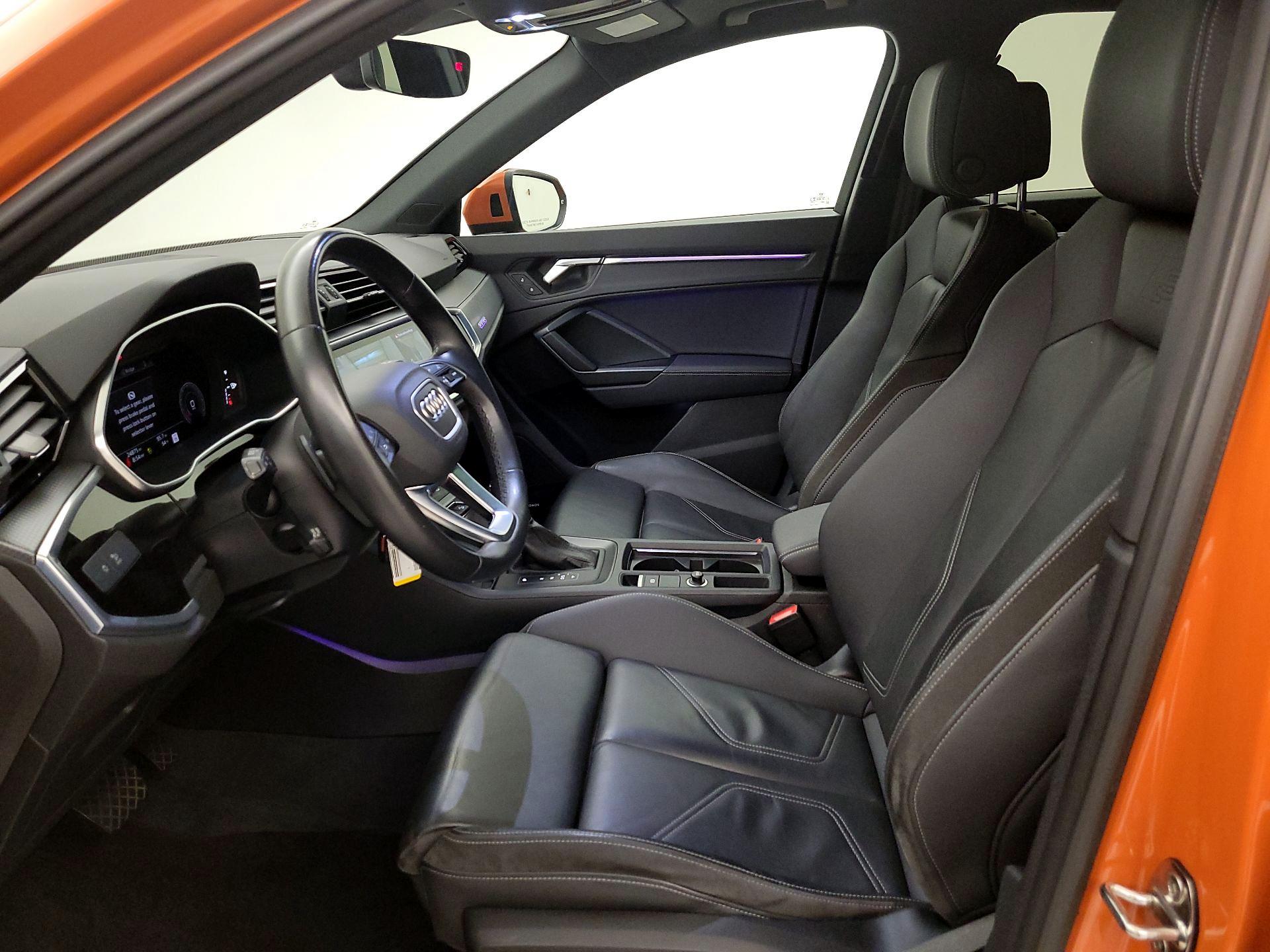 Thumbnail: 2022 Audi Q3 - 11