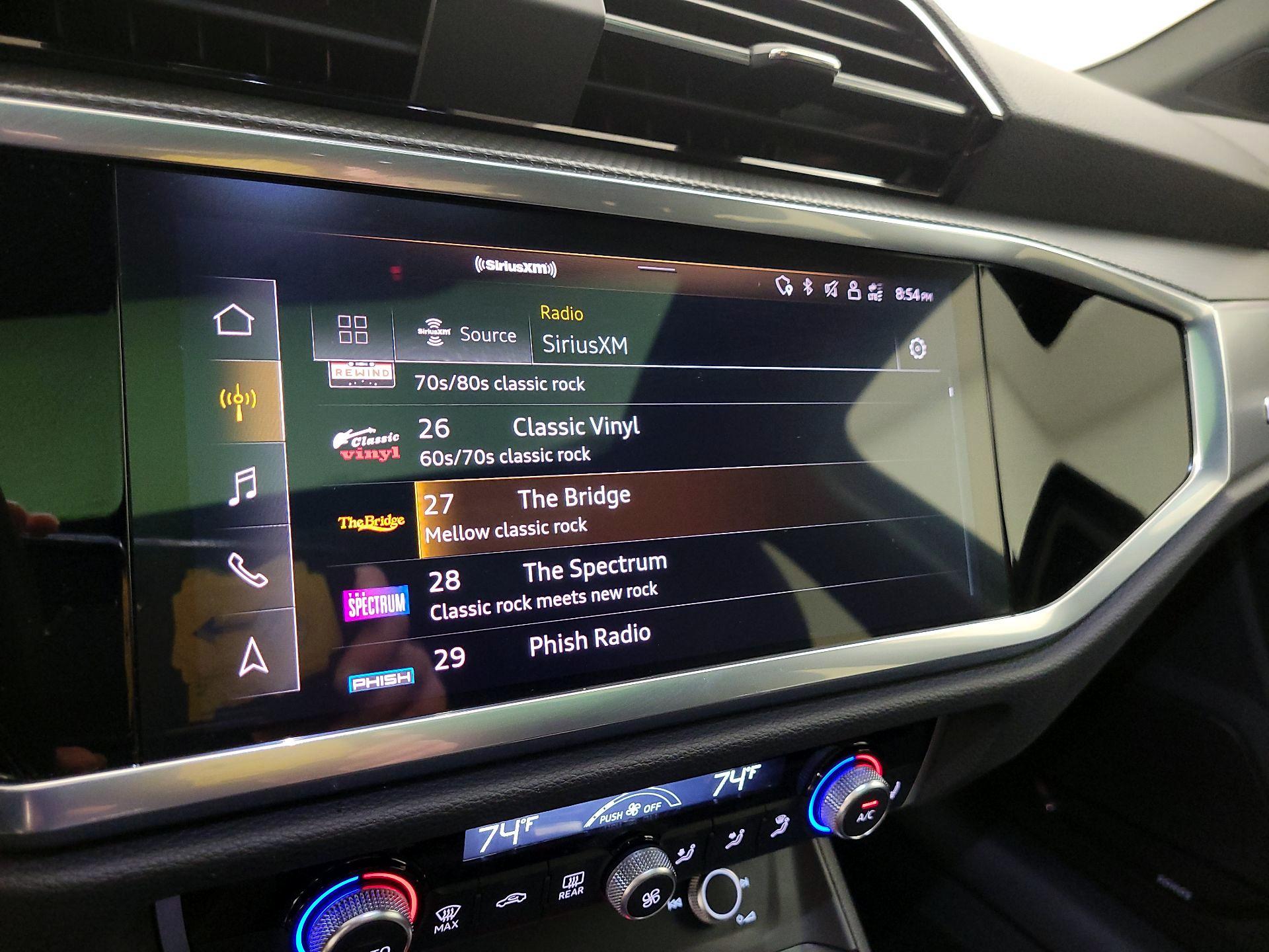 Thumbnail: 2022 Audi Q3 - 14