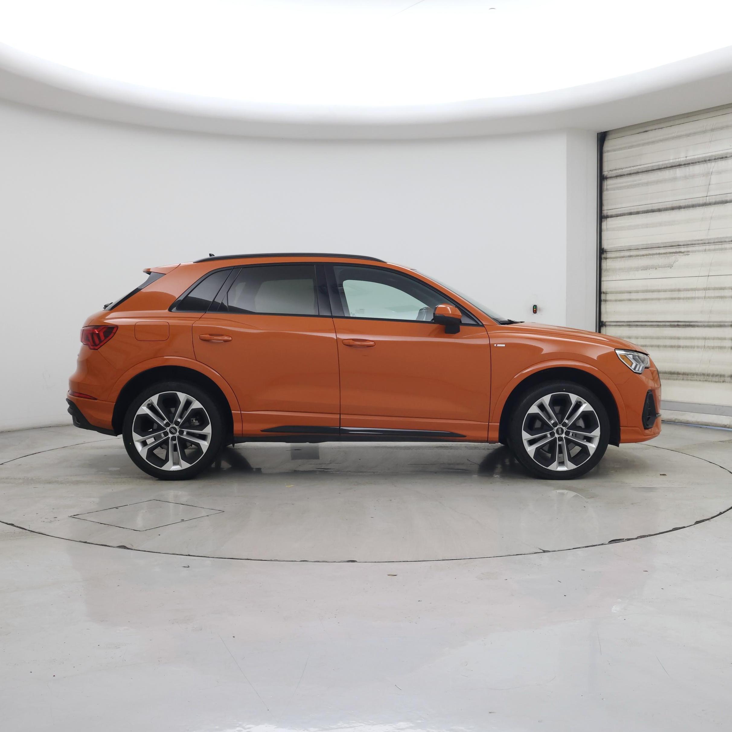 Thumbnail: 2022 Audi Q3 - 7