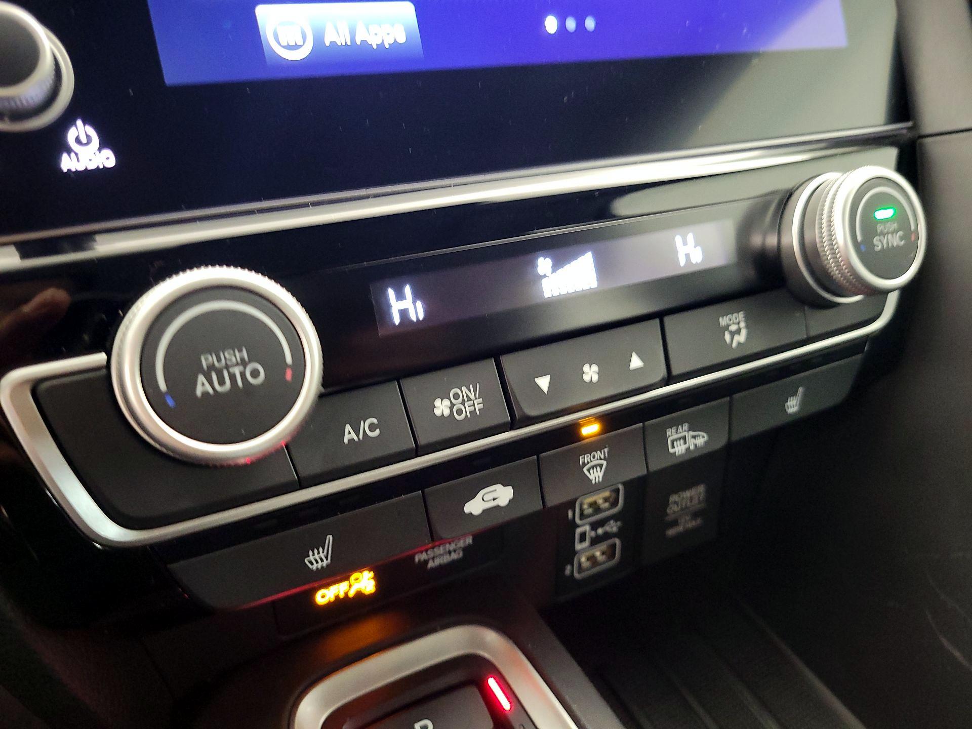 Thumbnail: 2020 Honda Insight - 16