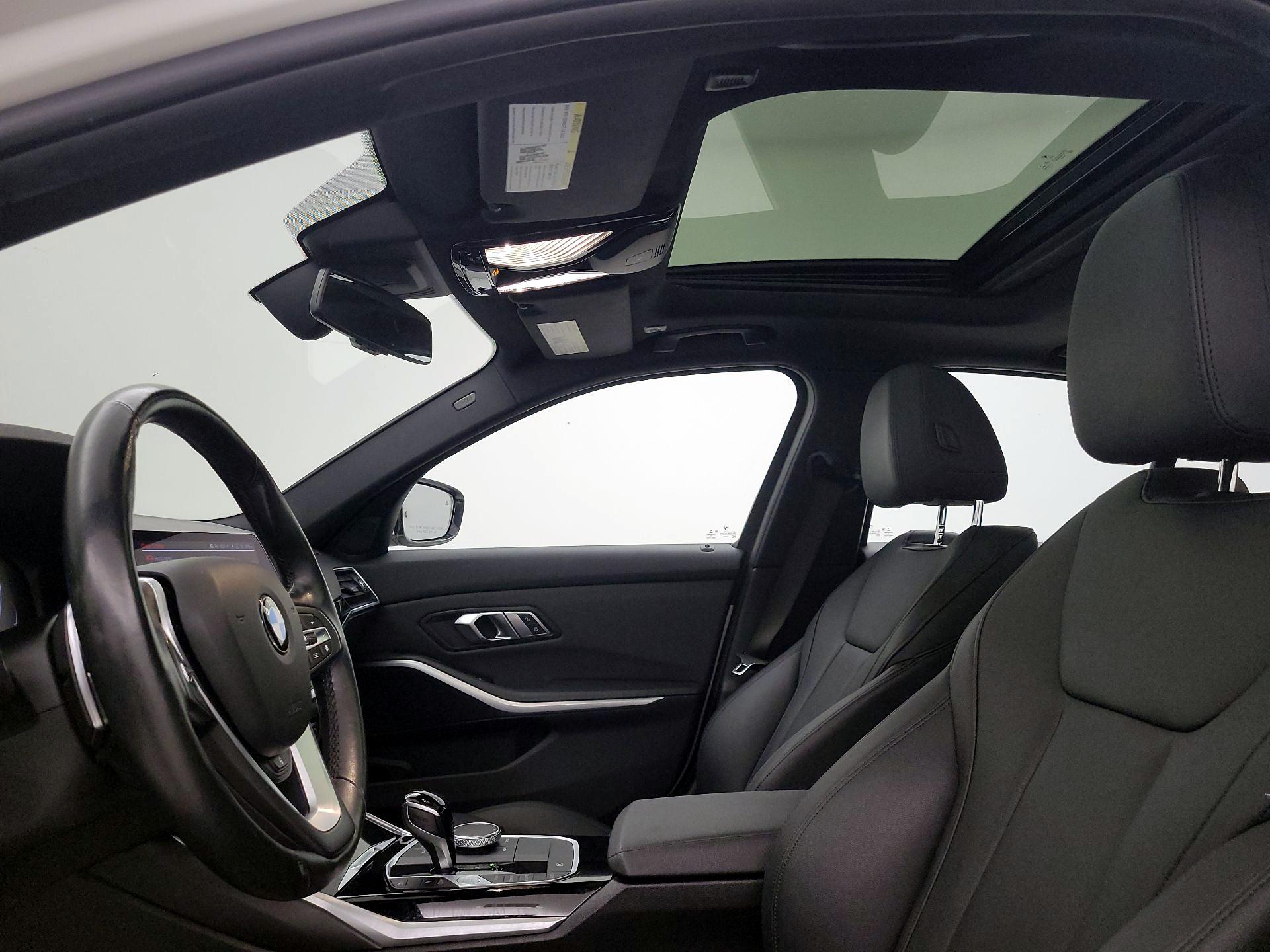 Thumbnail: 2019 BMW 3 Series - 20