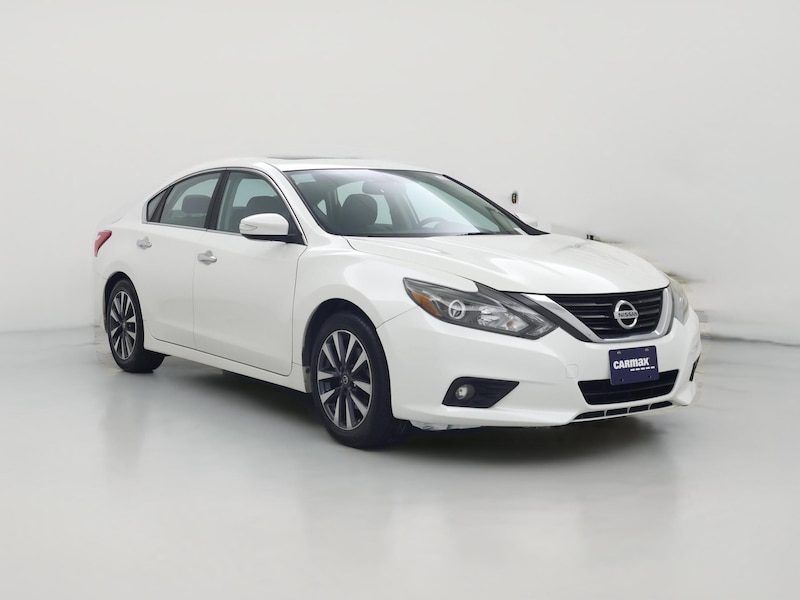 2016 Nissan Altima SL -
                  Sacramento, CA