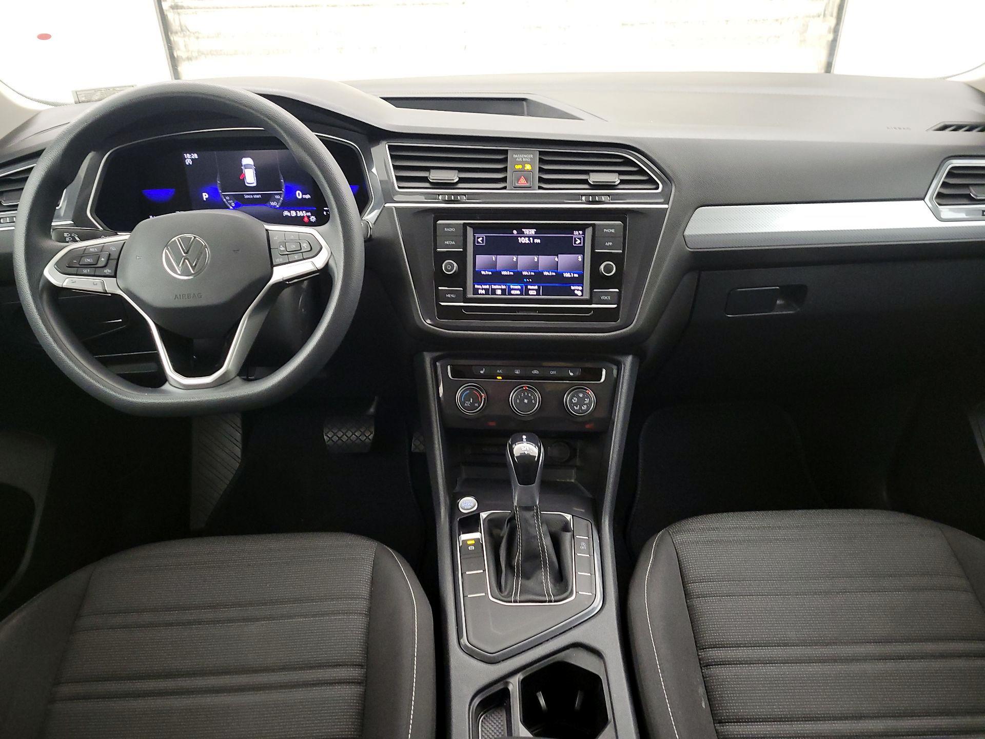 Thumbnail: 2022 Volkswagen Tiguan - 9