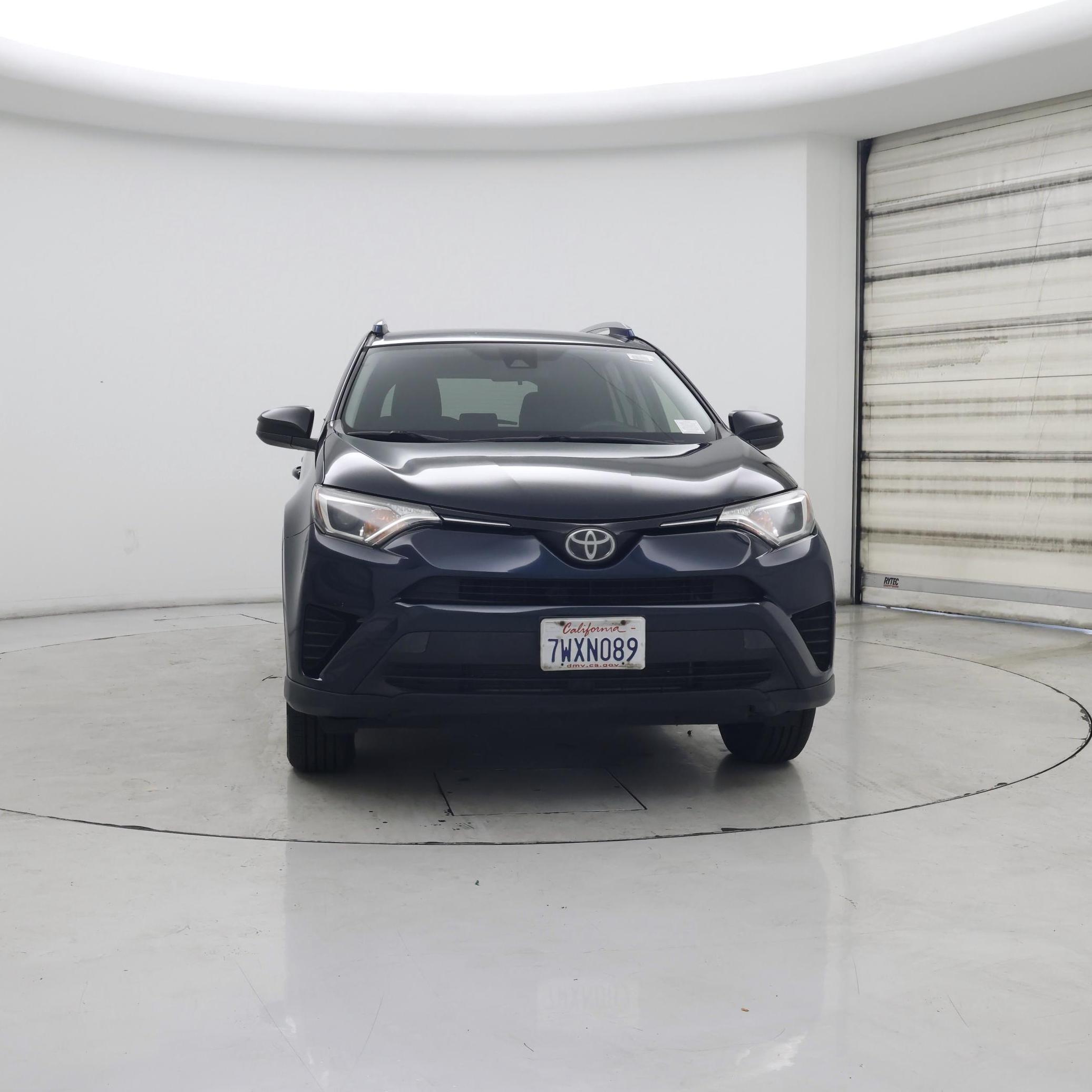 Thumbnail: 2017 Toyota RAV4 - 5