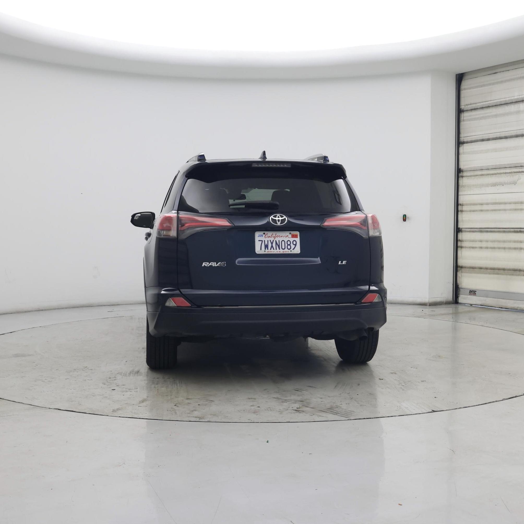 Thumbnail: 2017 Toyota RAV4 - 6