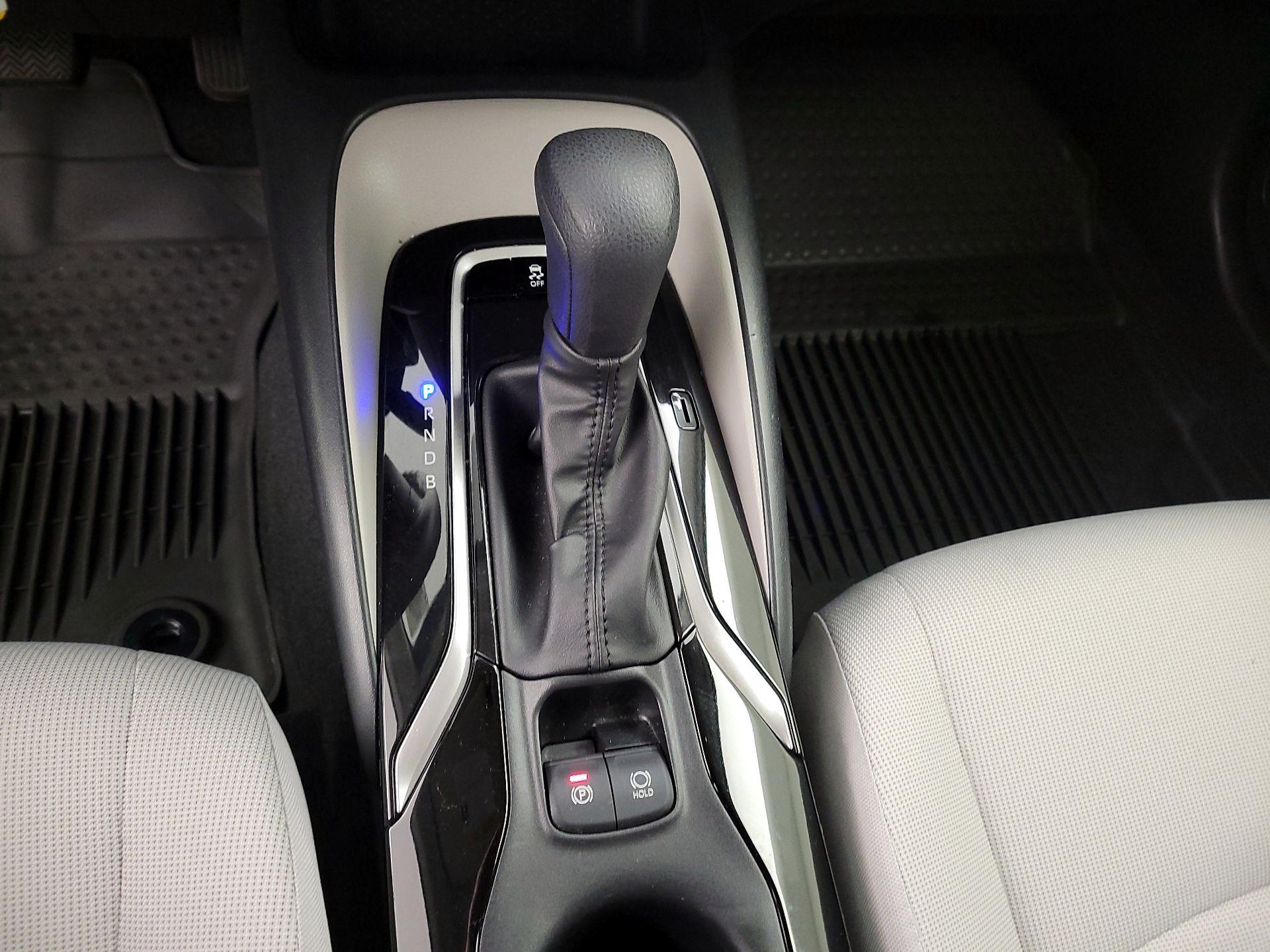 Thumbnail: 2022 Toyota Corolla - 16