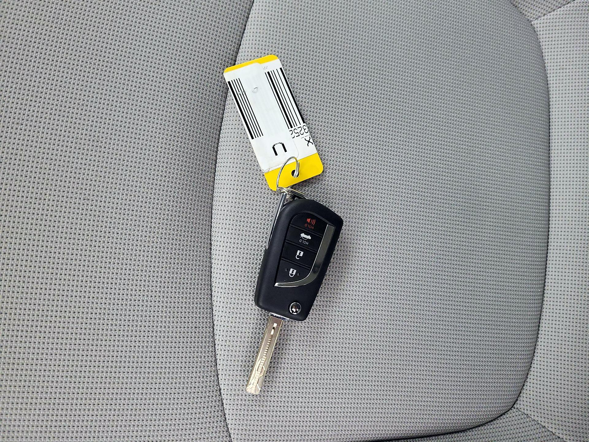 Thumbnail: 2022 Toyota Corolla - 19