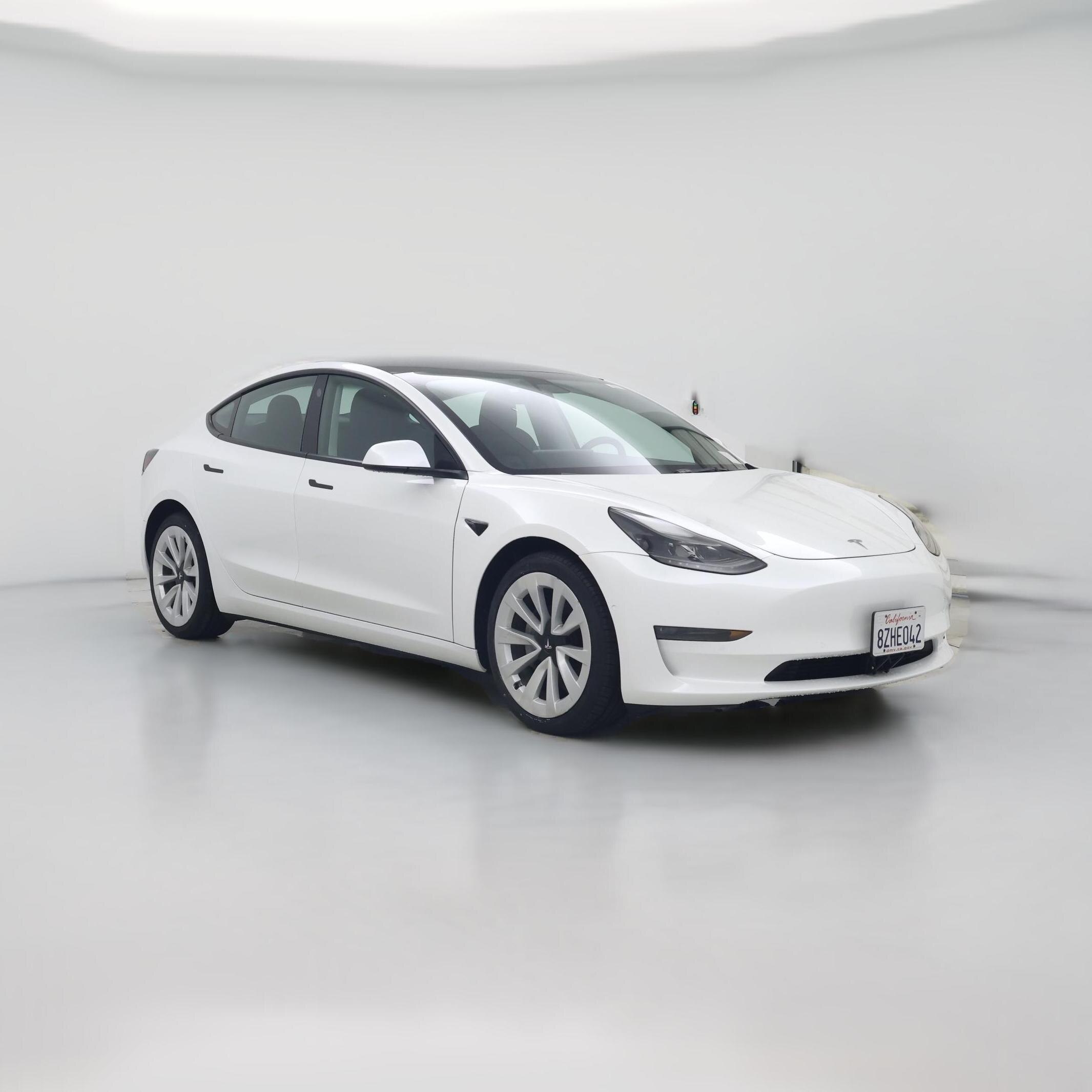 Thumbnail: 2022 Tesla Model 3 - 1