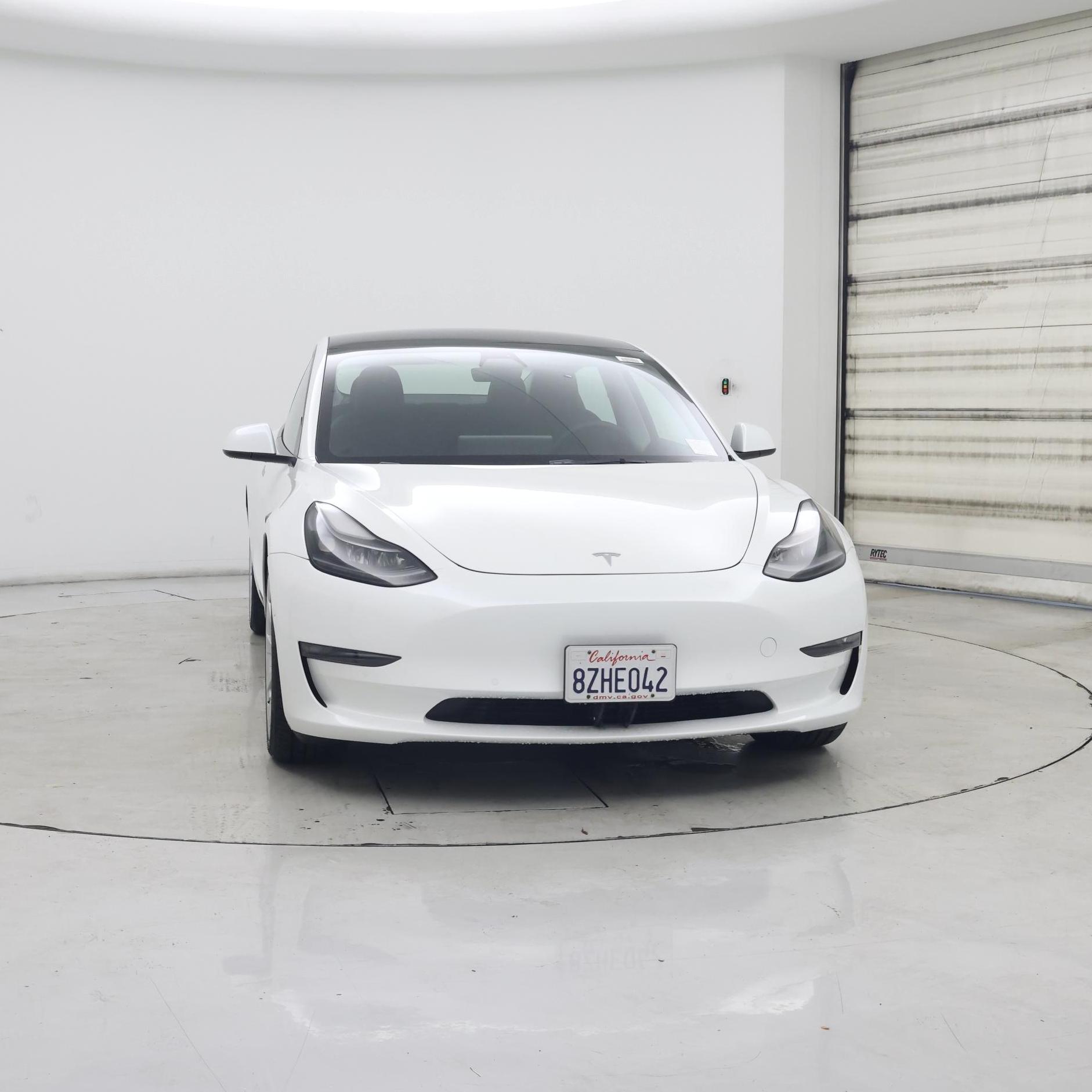 Thumbnail: 2022 Tesla Model 3 - 5