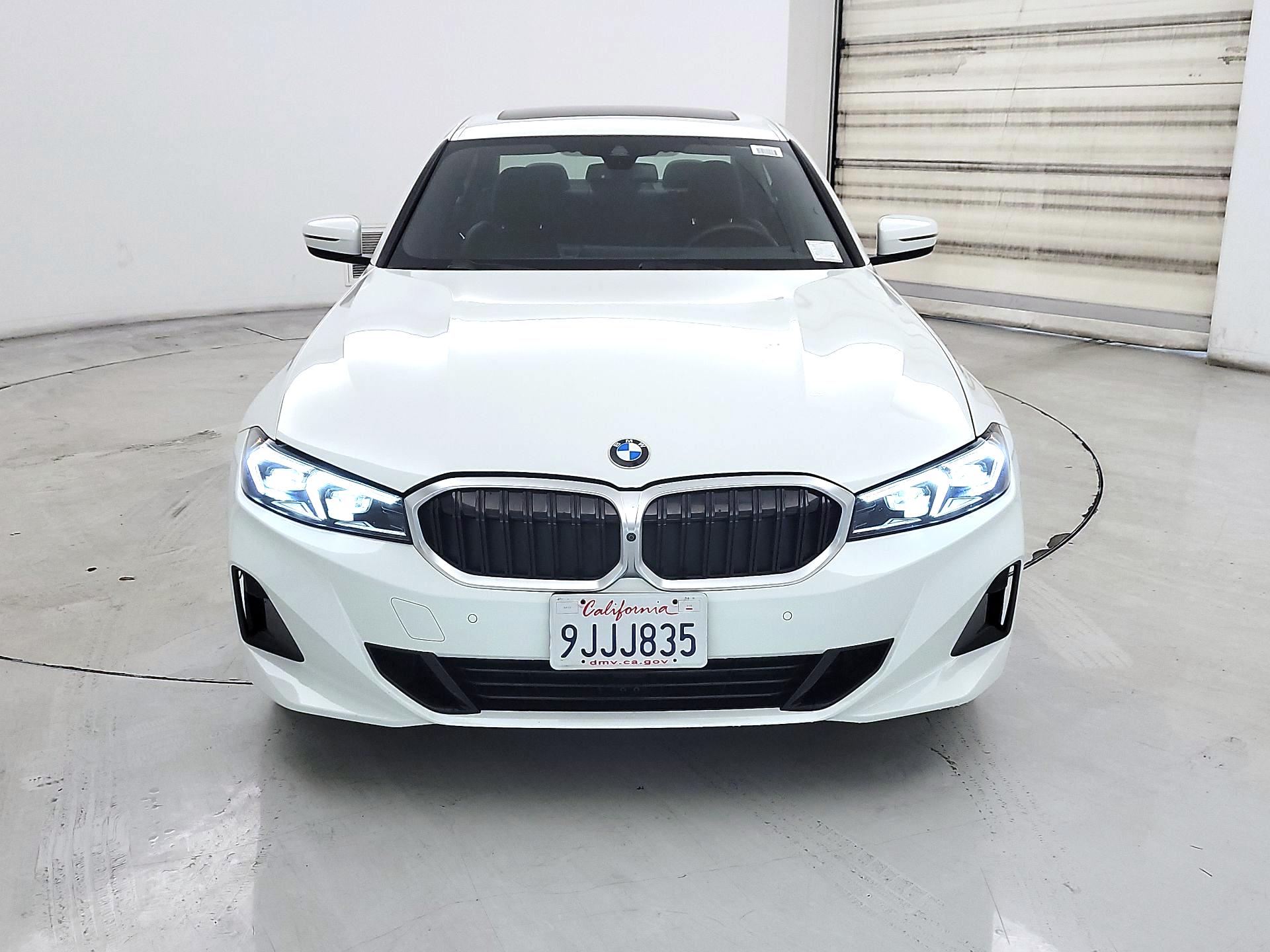 Thumbnail: 2023 BMW 3 Series - 2