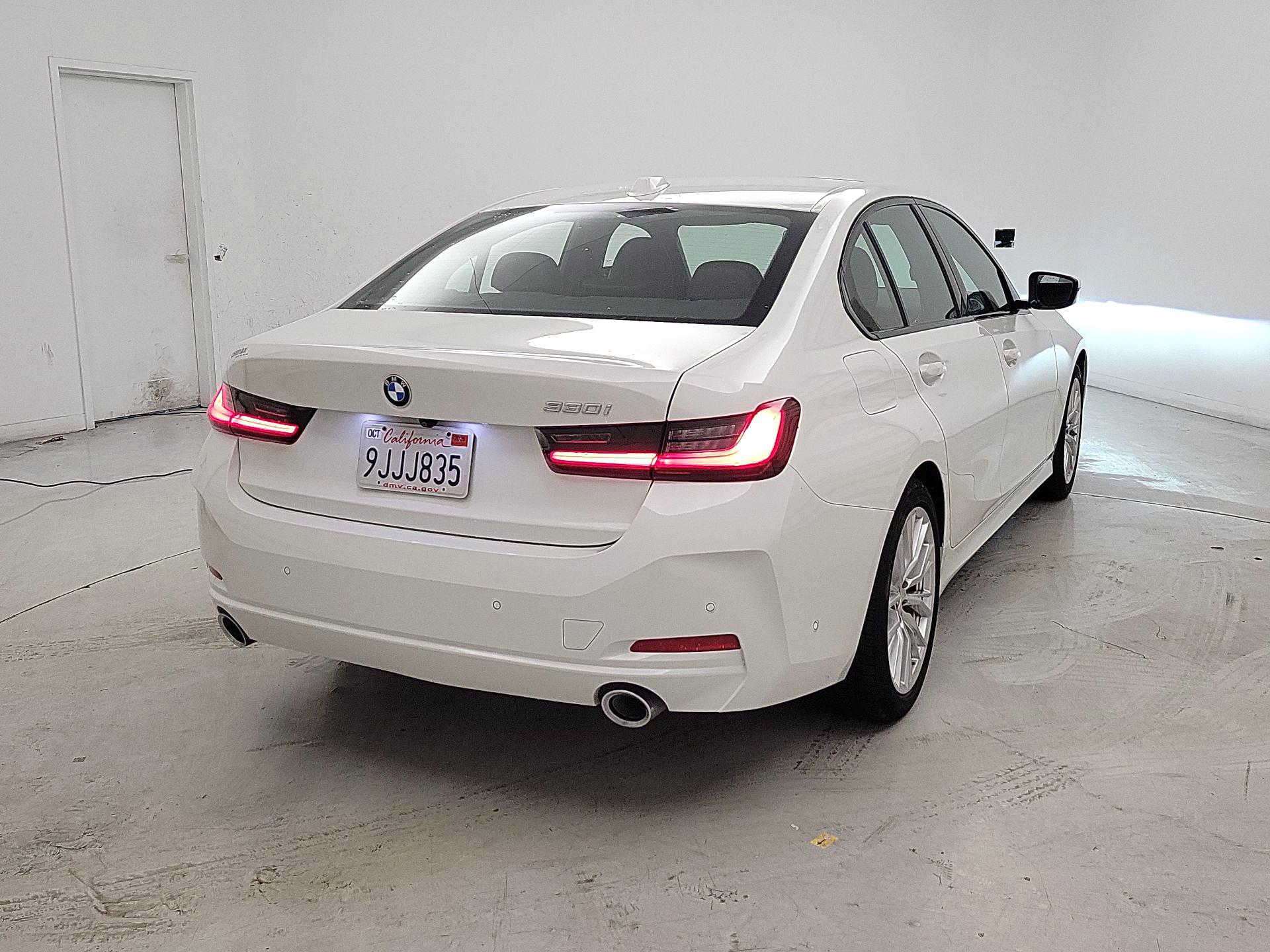 Thumbnail: 2023 BMW 3 Series - 5