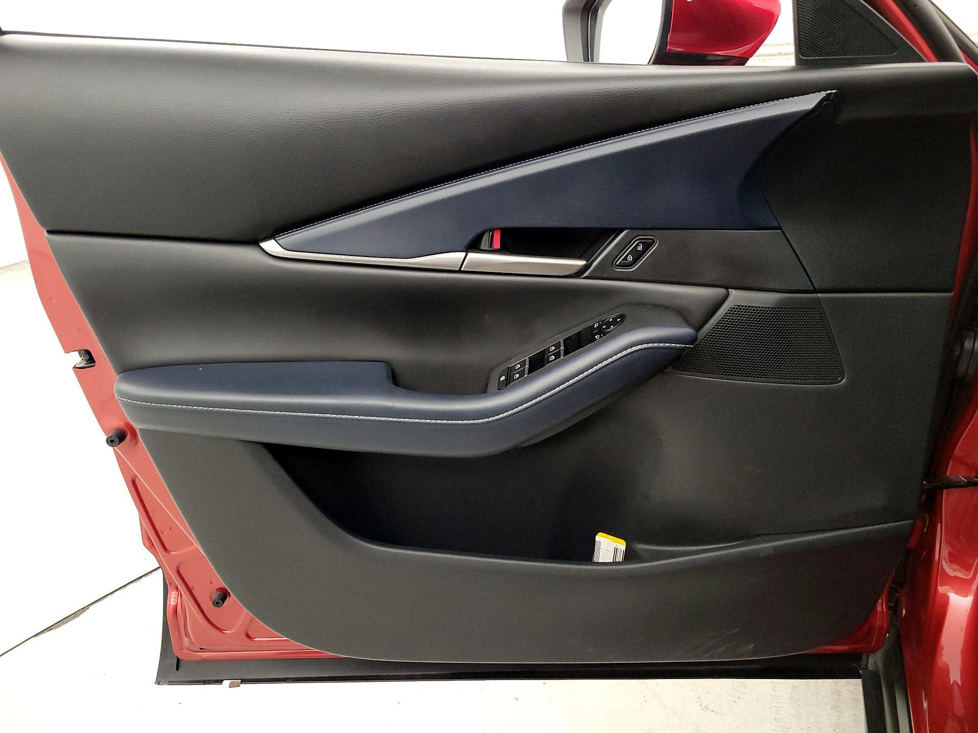 Thumbnail: 2020 Mazda CX-30 - 12