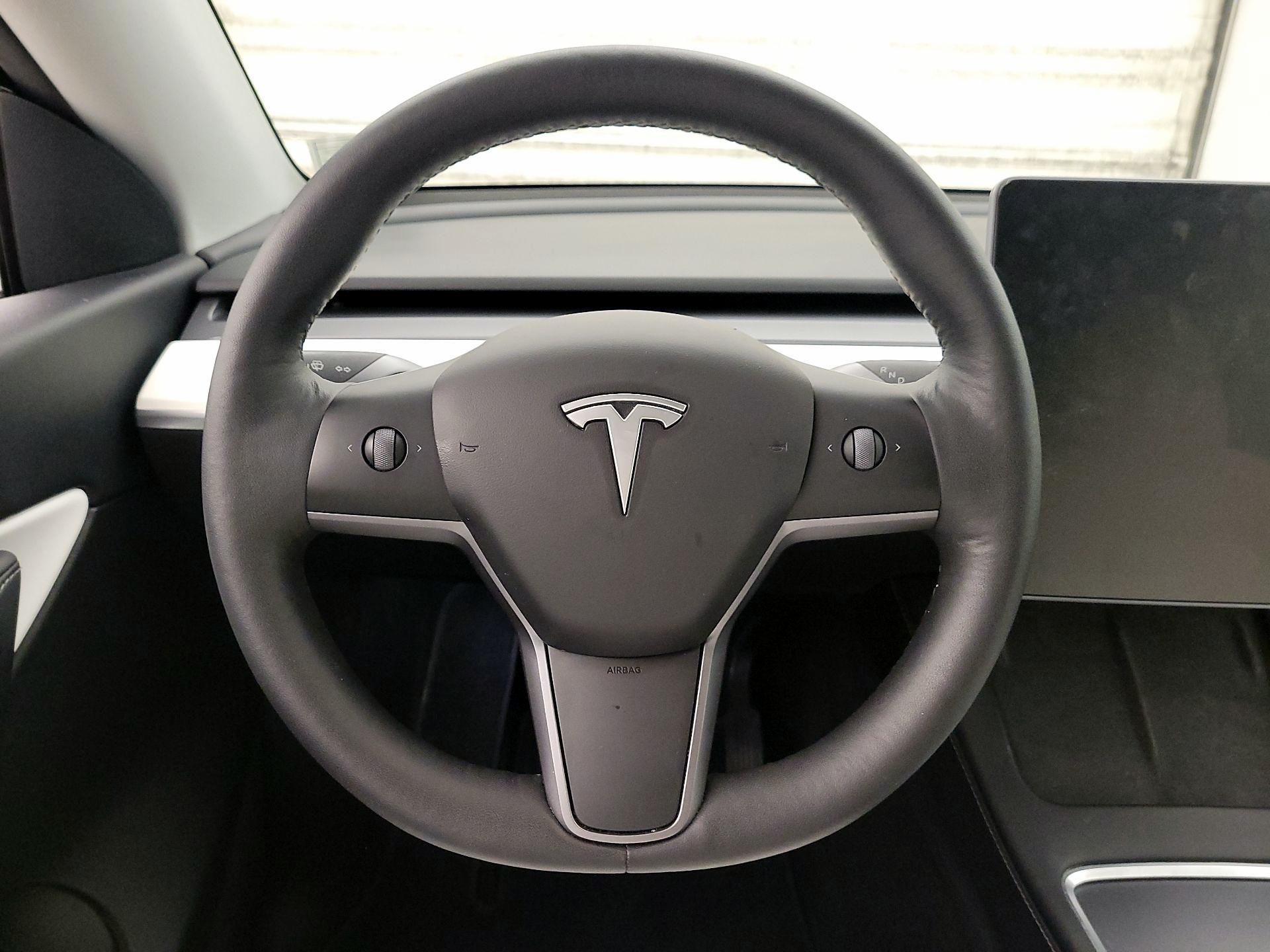 Thumbnail: 2022 Tesla Model Y - 10