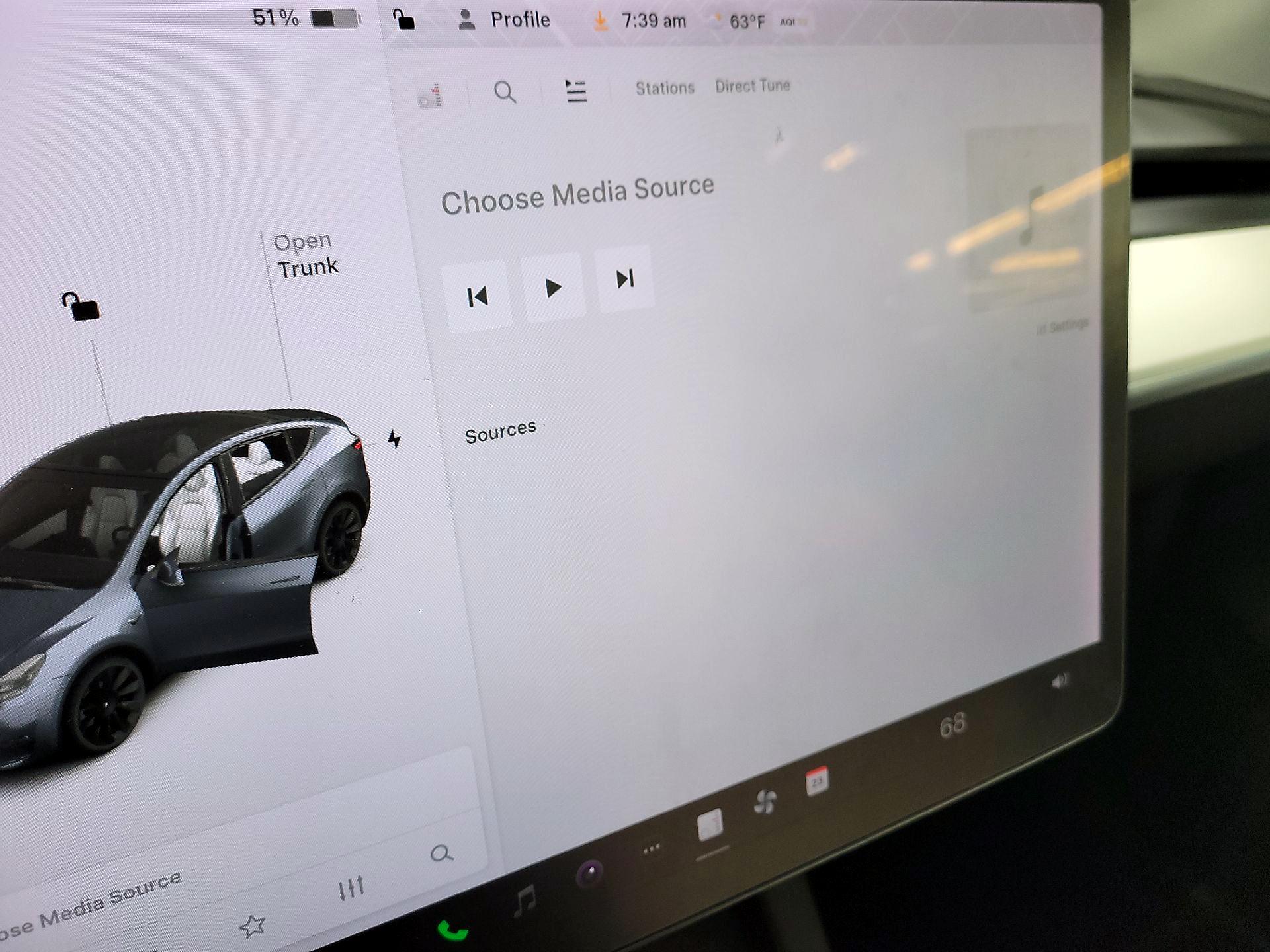 Thumbnail: 2022 Tesla Model Y - 16