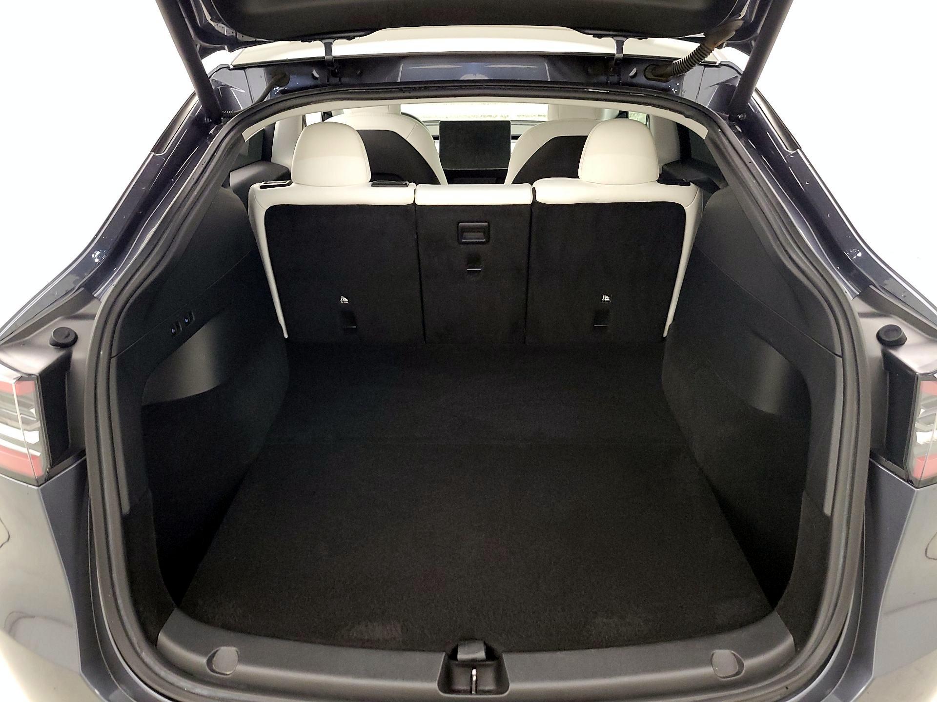 Thumbnail: 2022 Tesla Model Y - 20