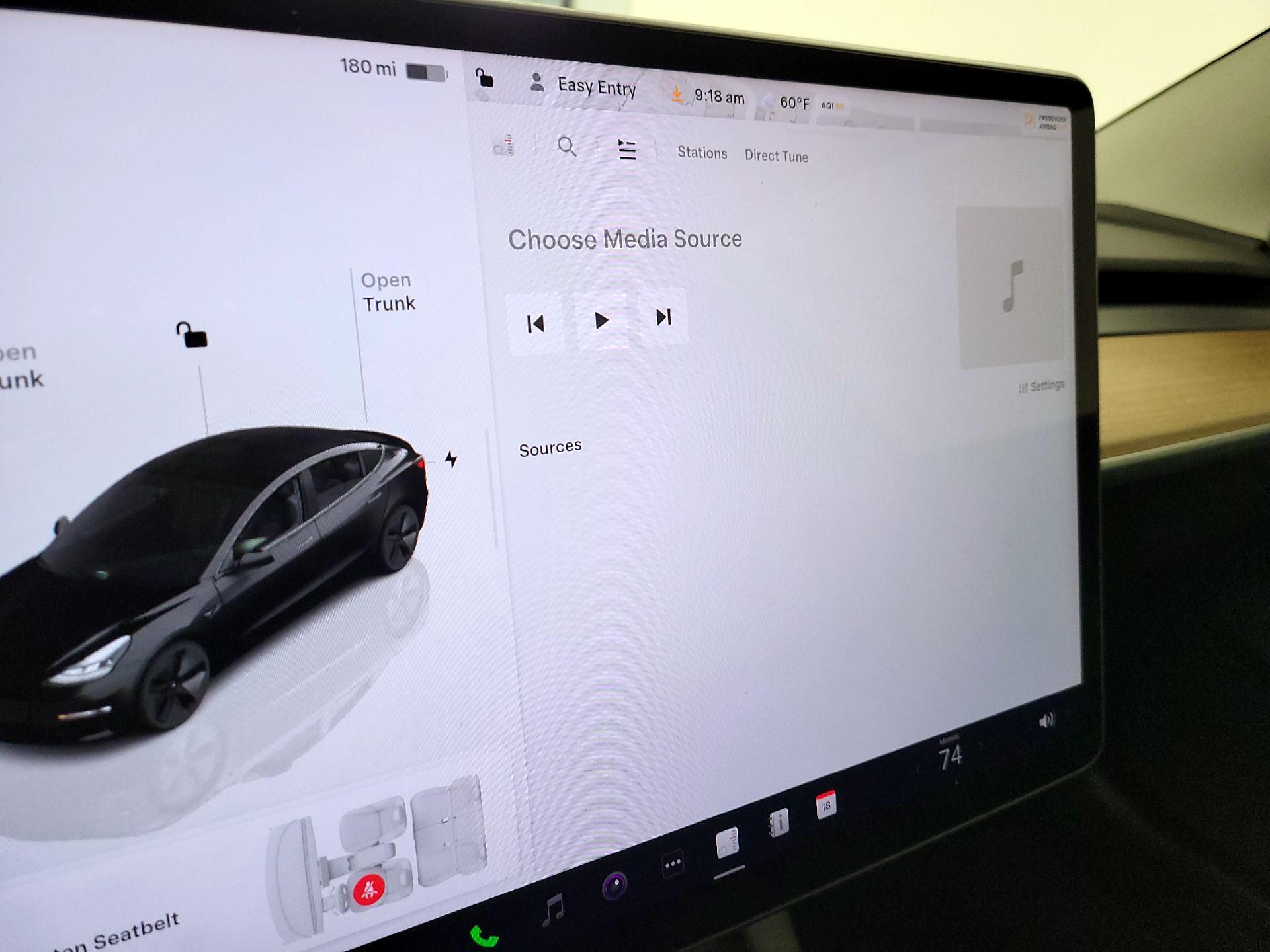 Thumbnail: 2022 Tesla Model 3 - 16