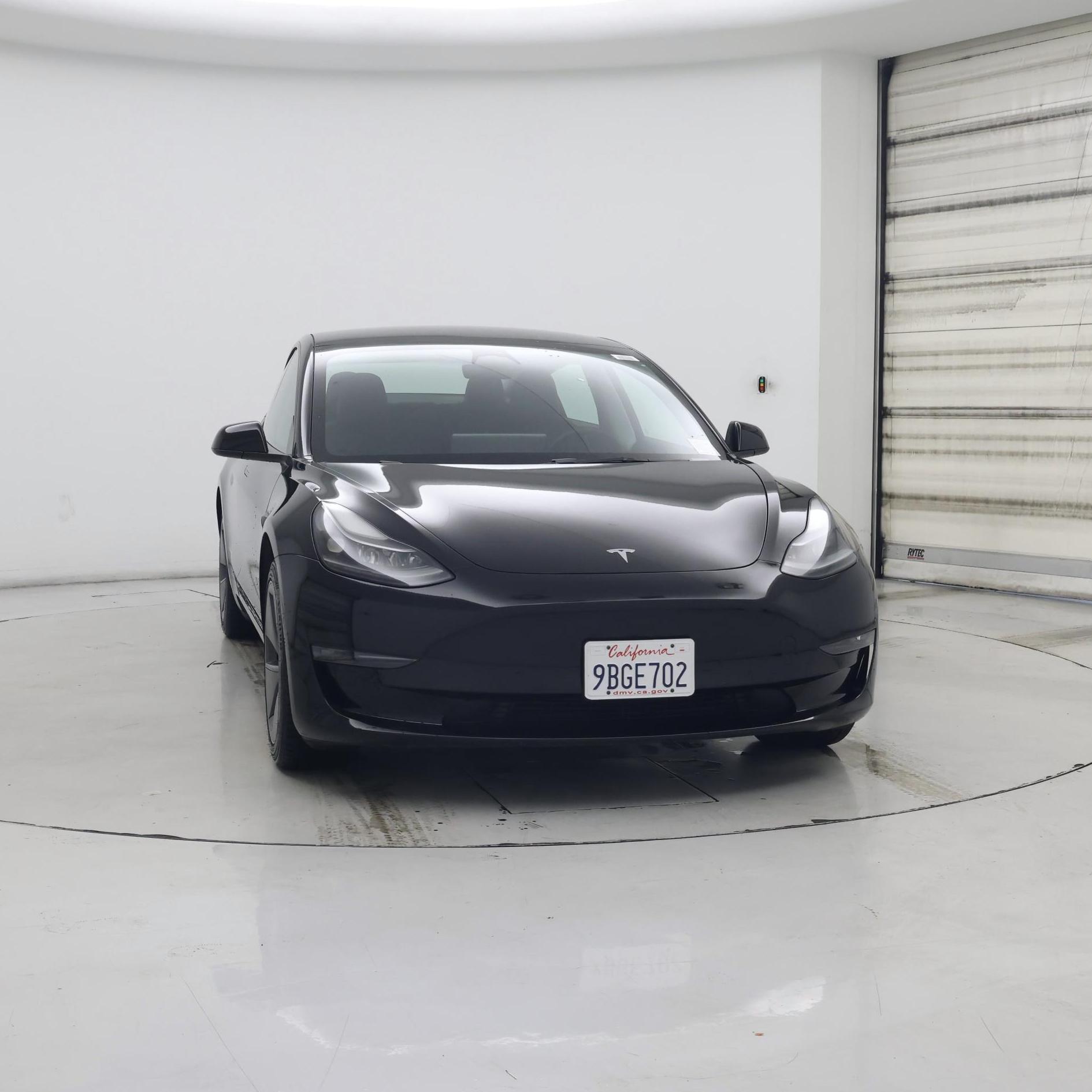 Thumbnail: 2022 Tesla Model 3 - 5