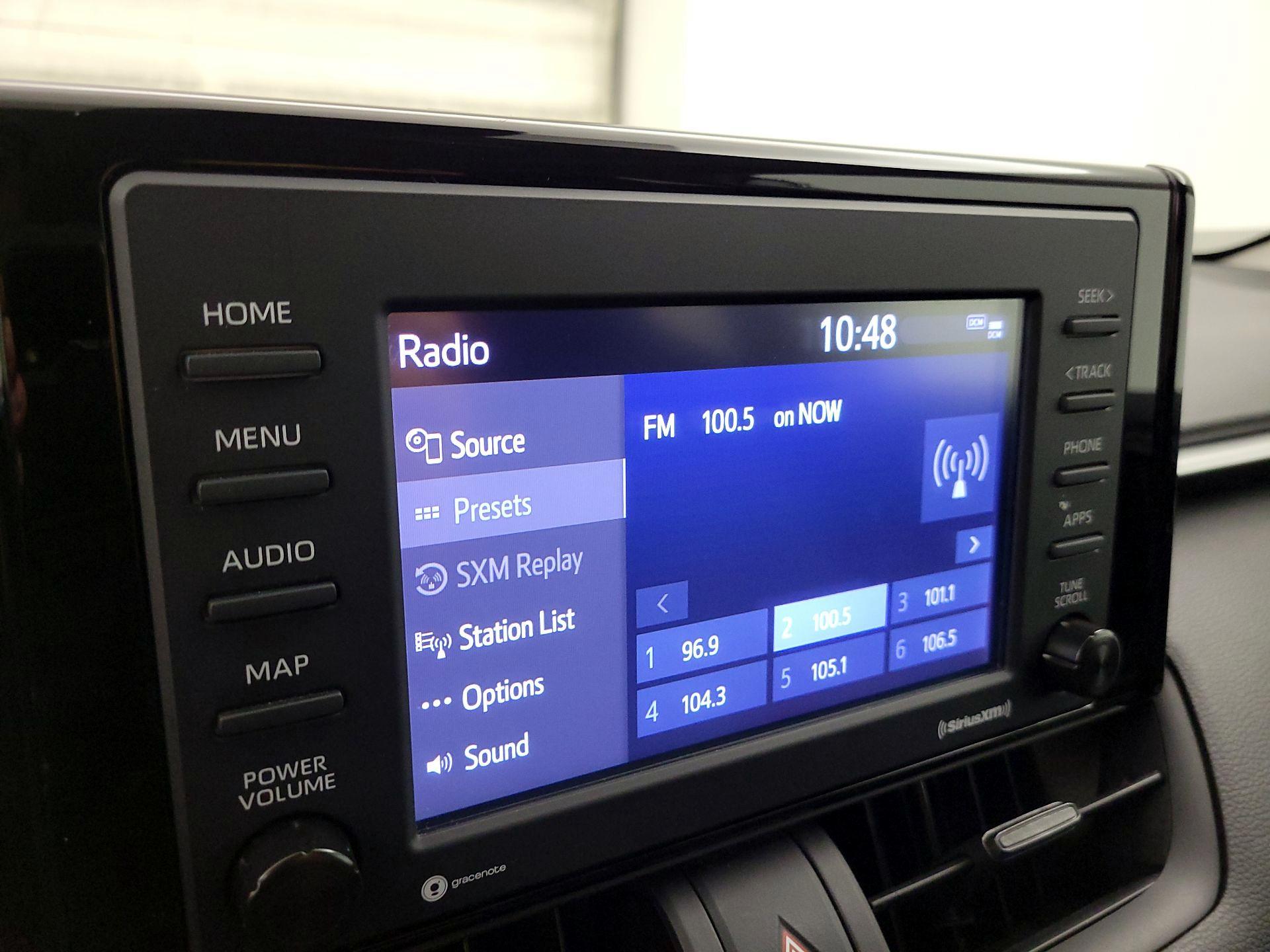 Thumbnail: 2021 Toyota RAV4 - 15