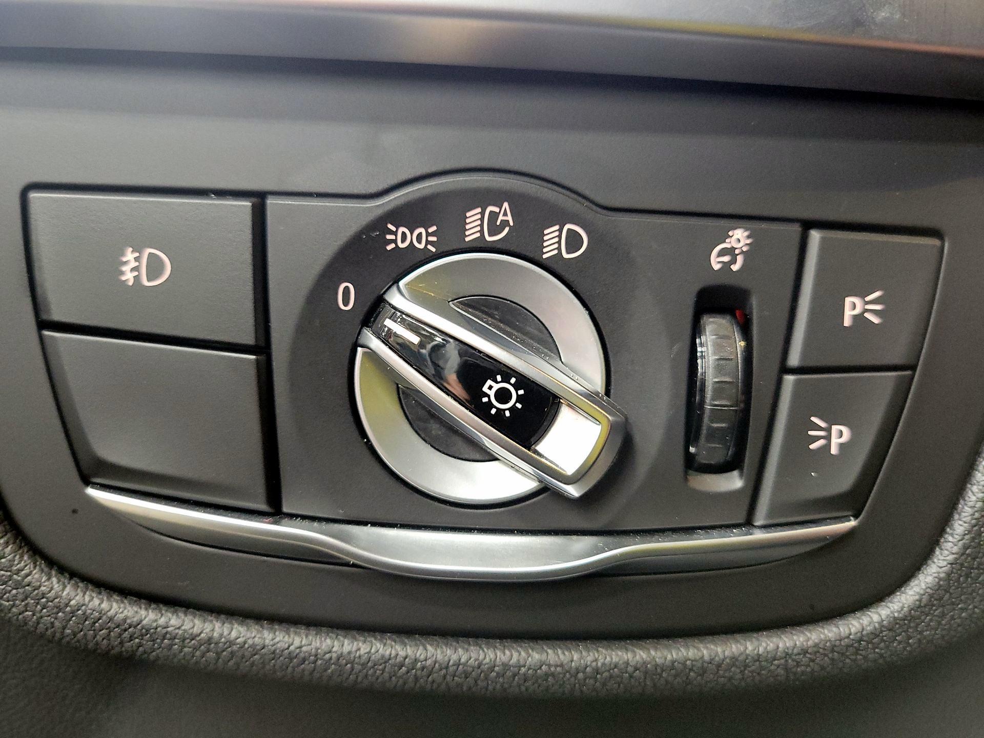 Thumbnail: 2019 BMW X3 - 13