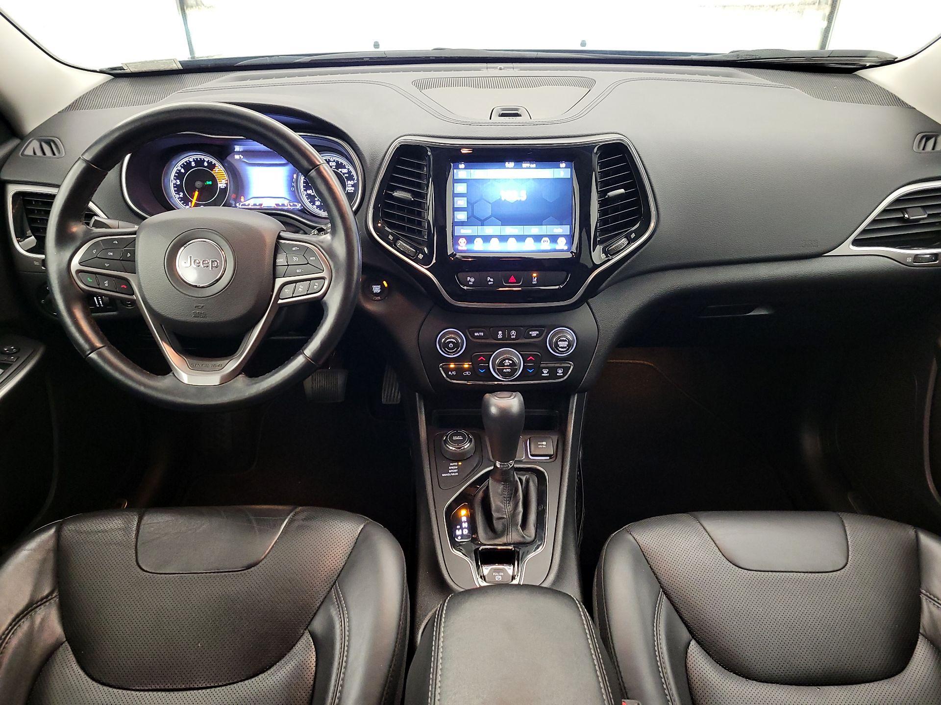 Thumbnail: 2021 Jeep Cherokee - 9