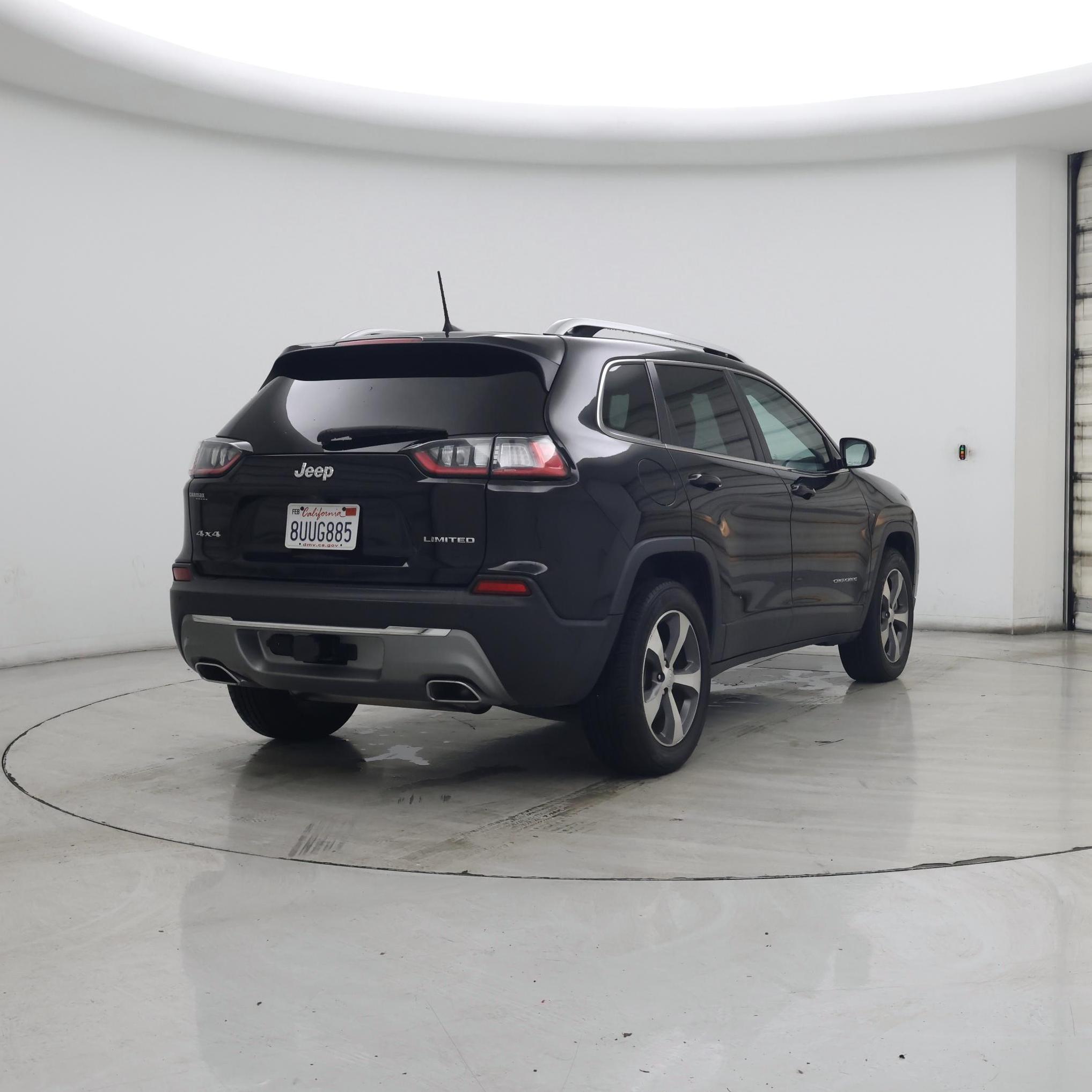 Thumbnail: 2021 Jeep Cherokee - 8