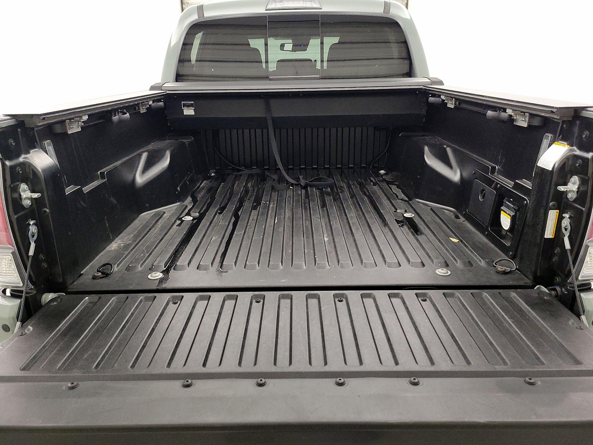 Thumbnail: 2023 Toyota Tacoma - 19