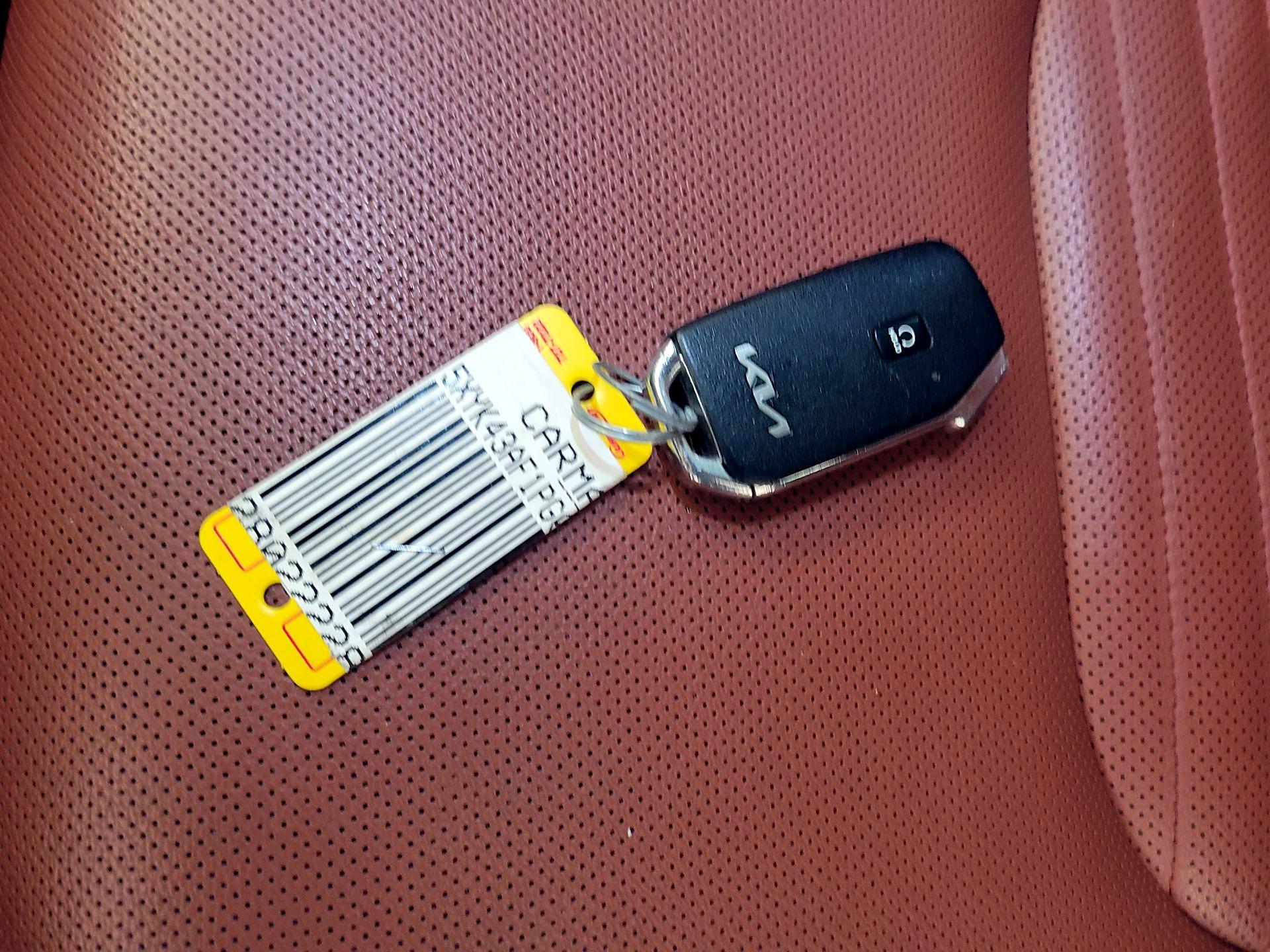 Thumbnail: 2023 Kia Sportage - 20