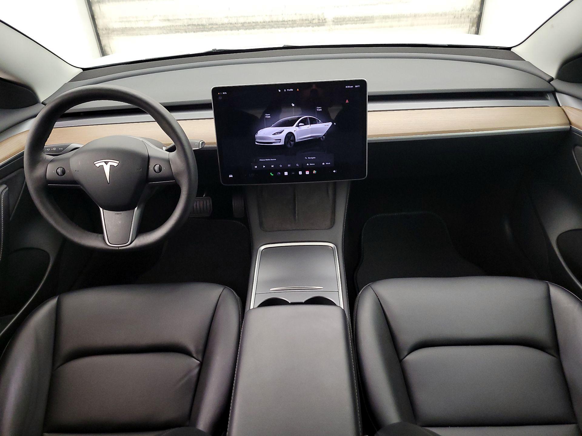 Thumbnail: 2023 Tesla Model 3 - 9