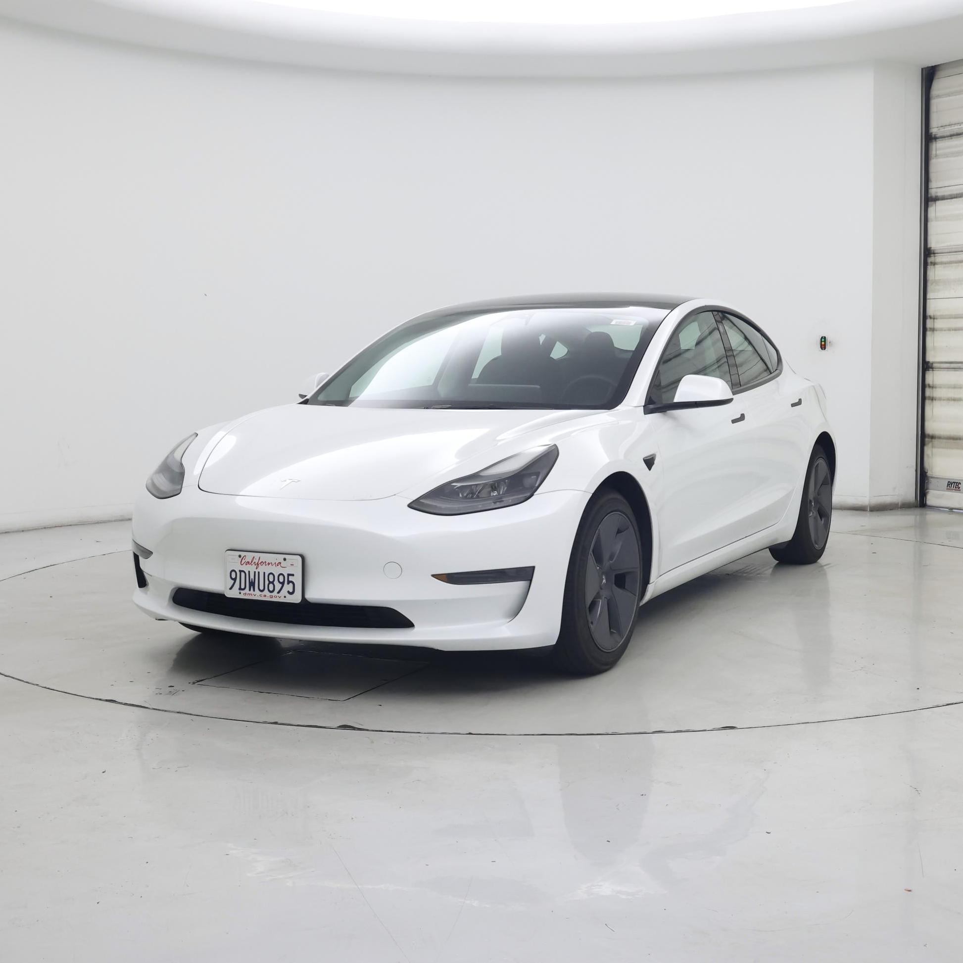 Thumbnail: 2023 Tesla Model 3 - 4