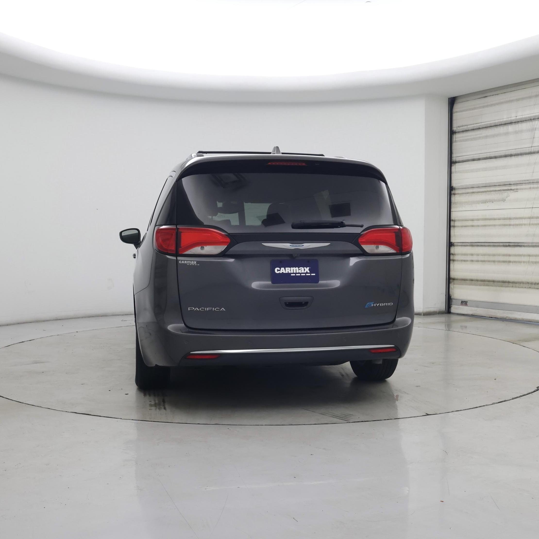 Thumbnail: 2018 Chrysler Pacifica - 6