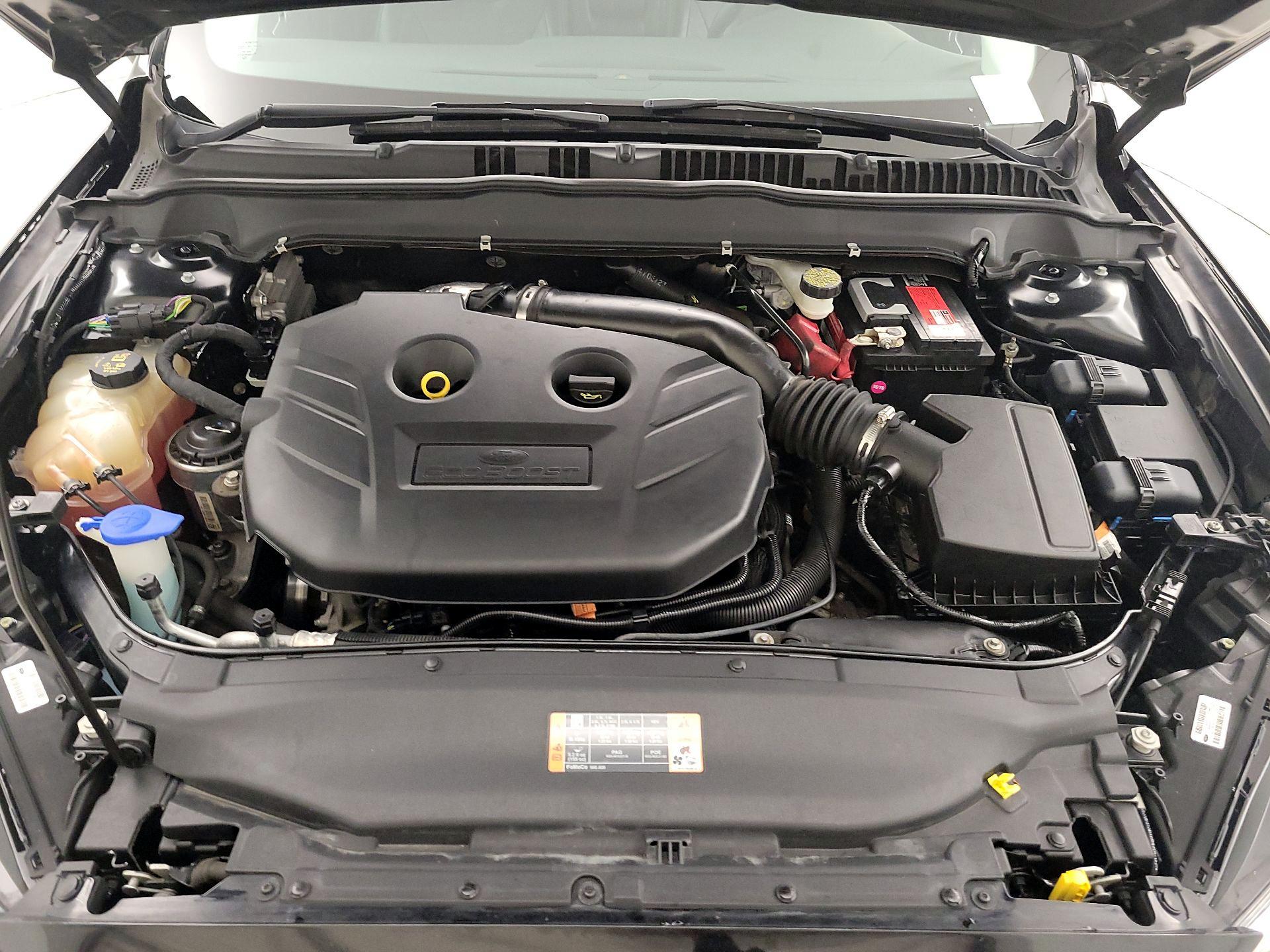 Thumbnail: 2014 Ford Fusion - 19