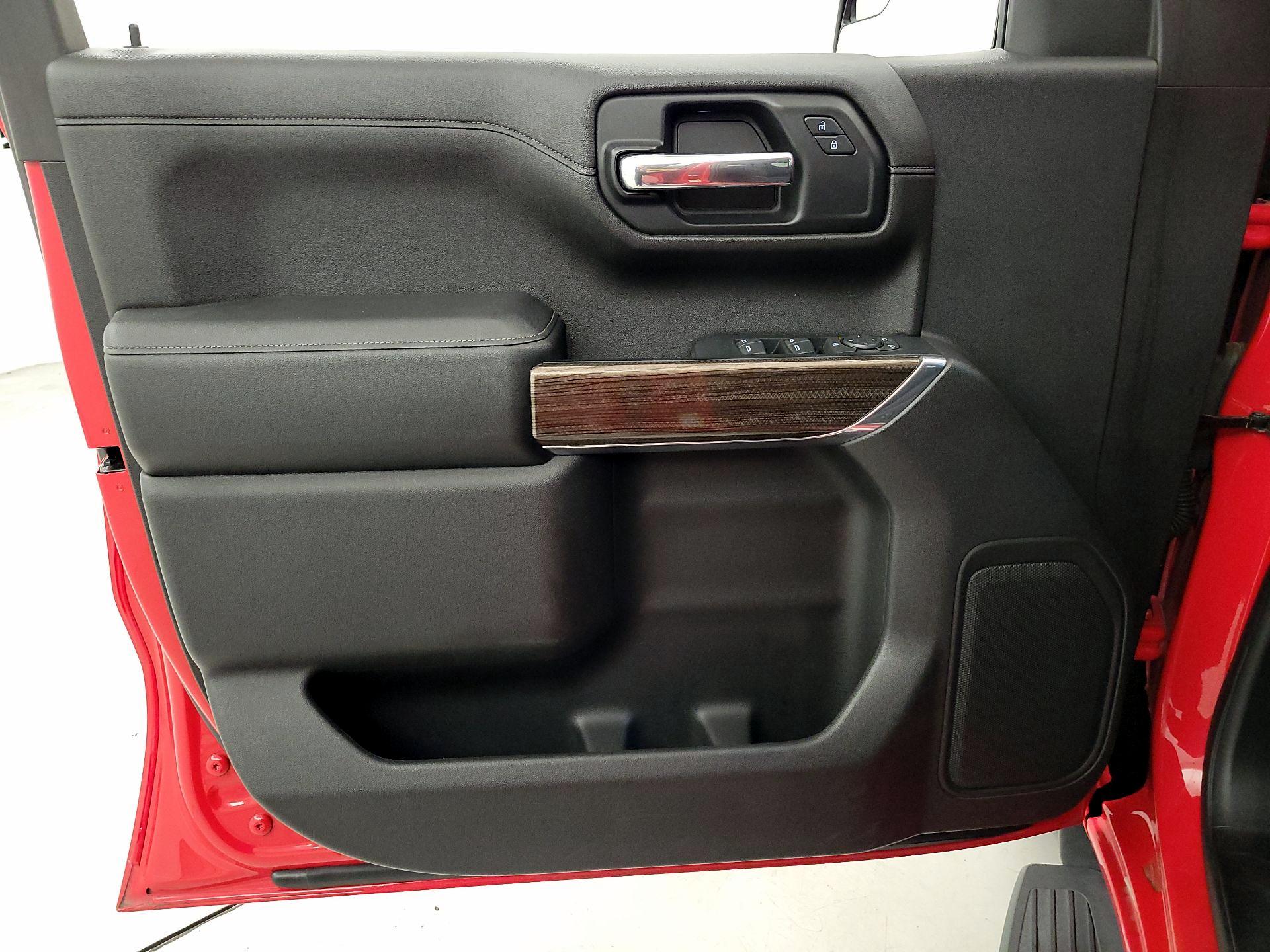 Thumbnail: 2019 Chevrolet Silverado 1500 - 12