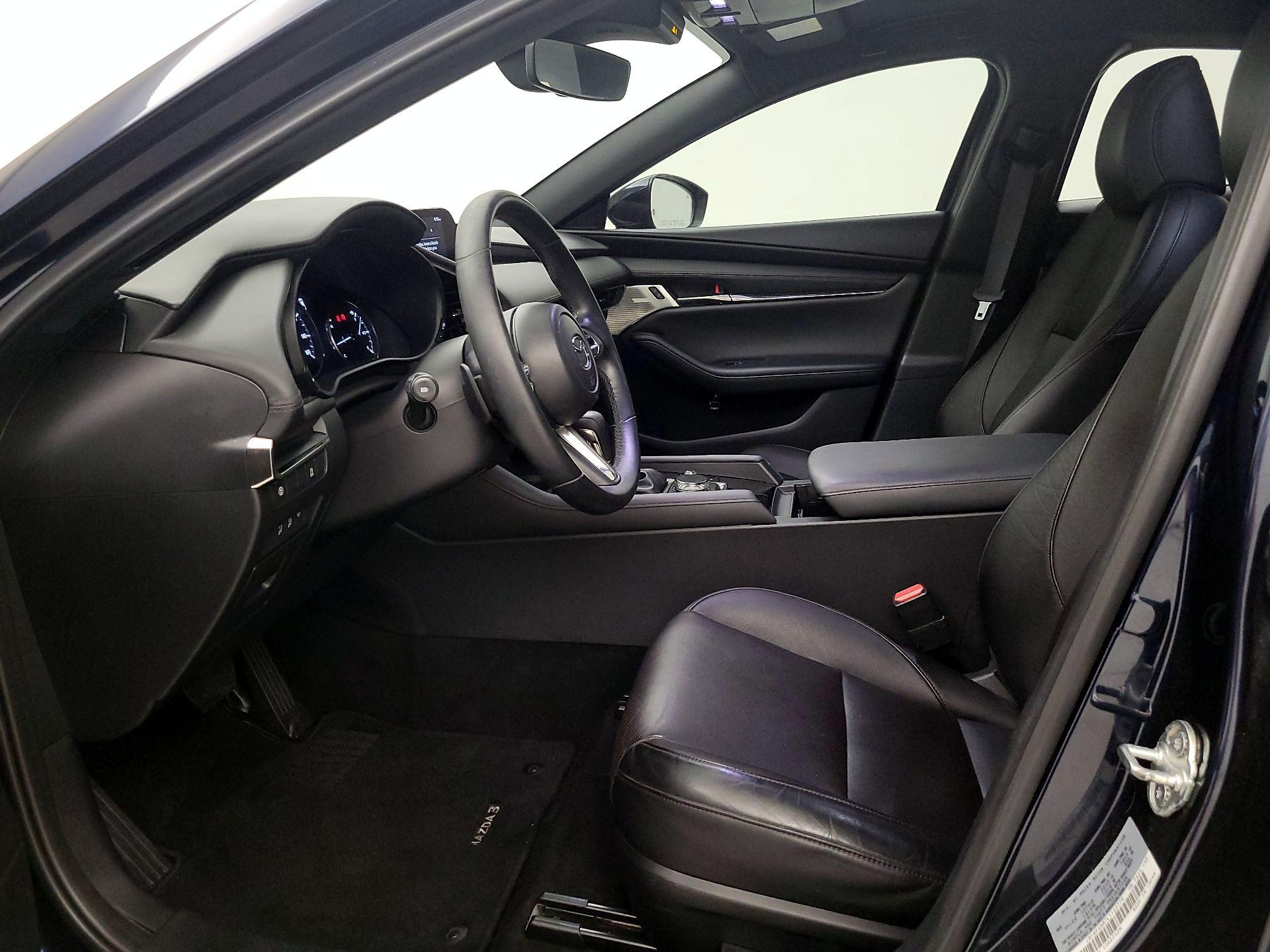 Thumbnail: 2020 Mazda Mazda3 - 11