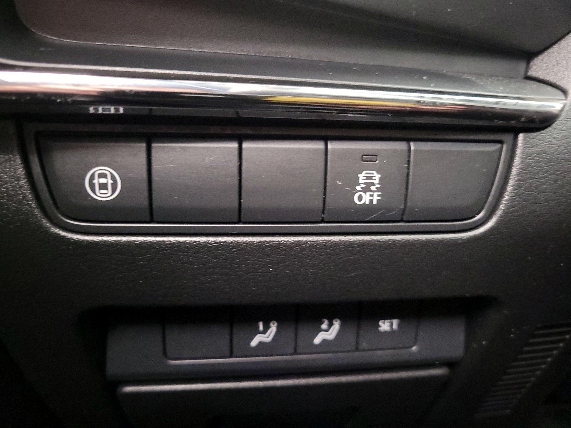 Thumbnail: 2020 Mazda Mazda3 - 13