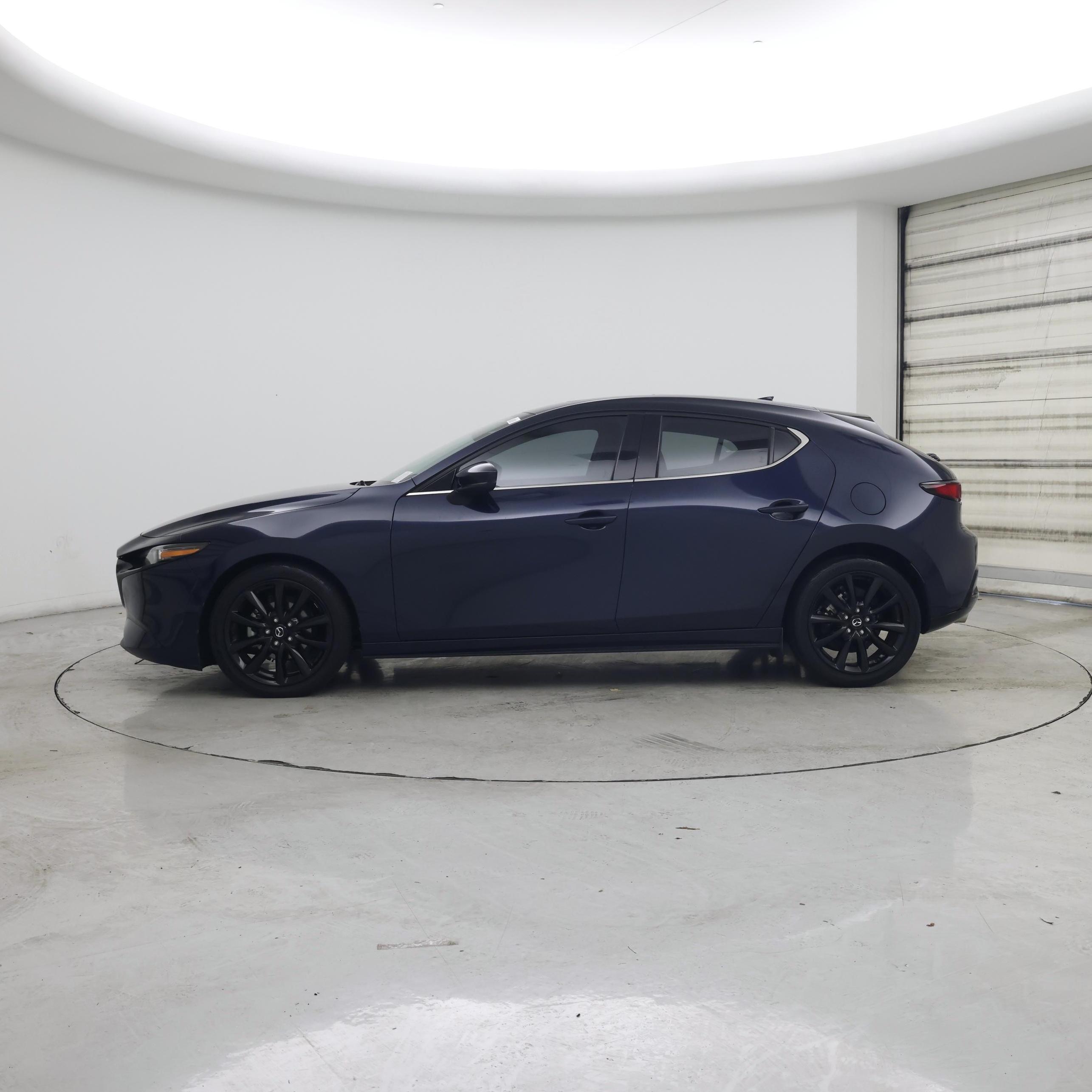 Thumbnail: 2020 Mazda Mazda3 - 3