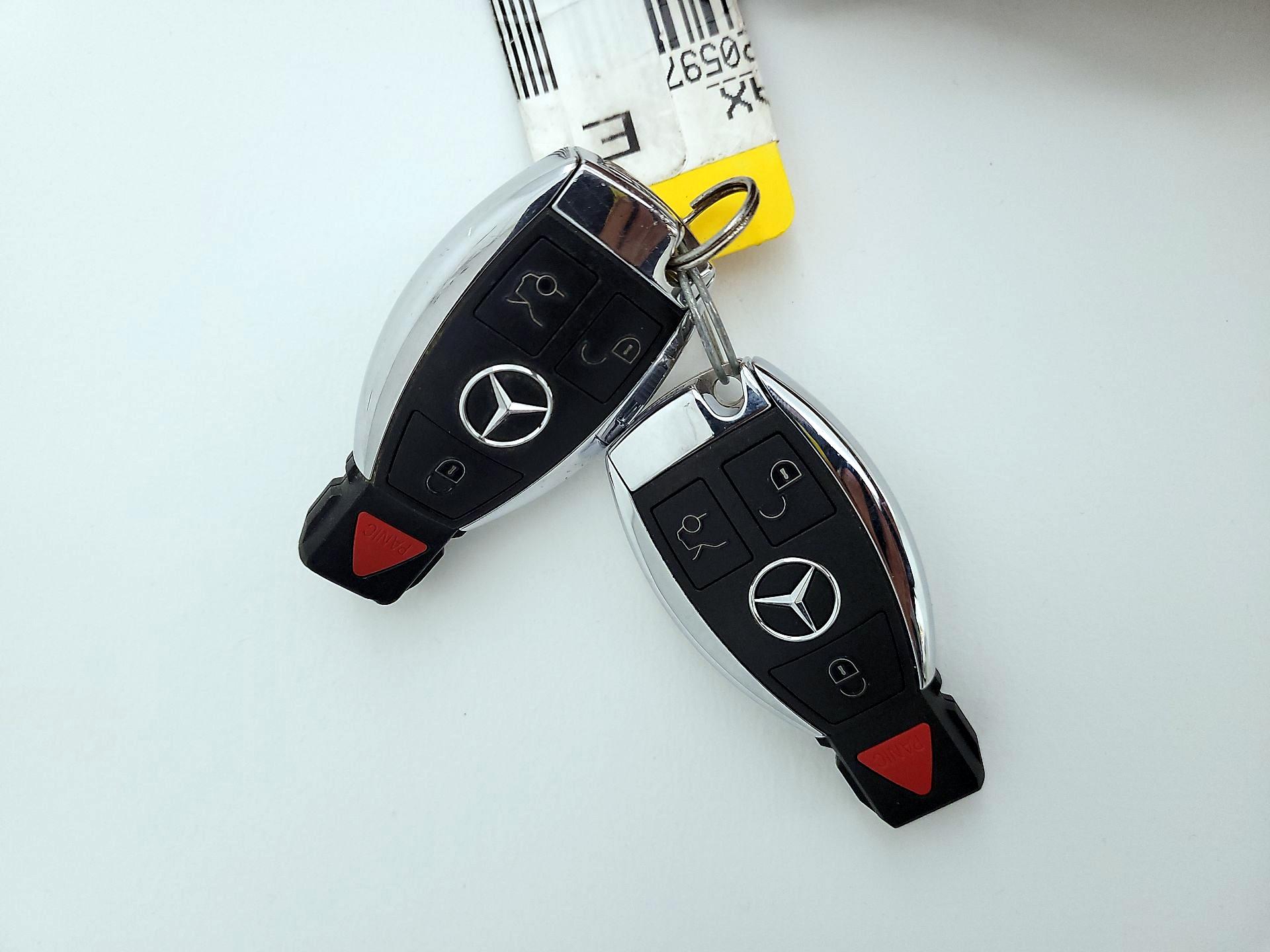 Thumbnail: 2017 Mercedes-Benz C-Class - 20