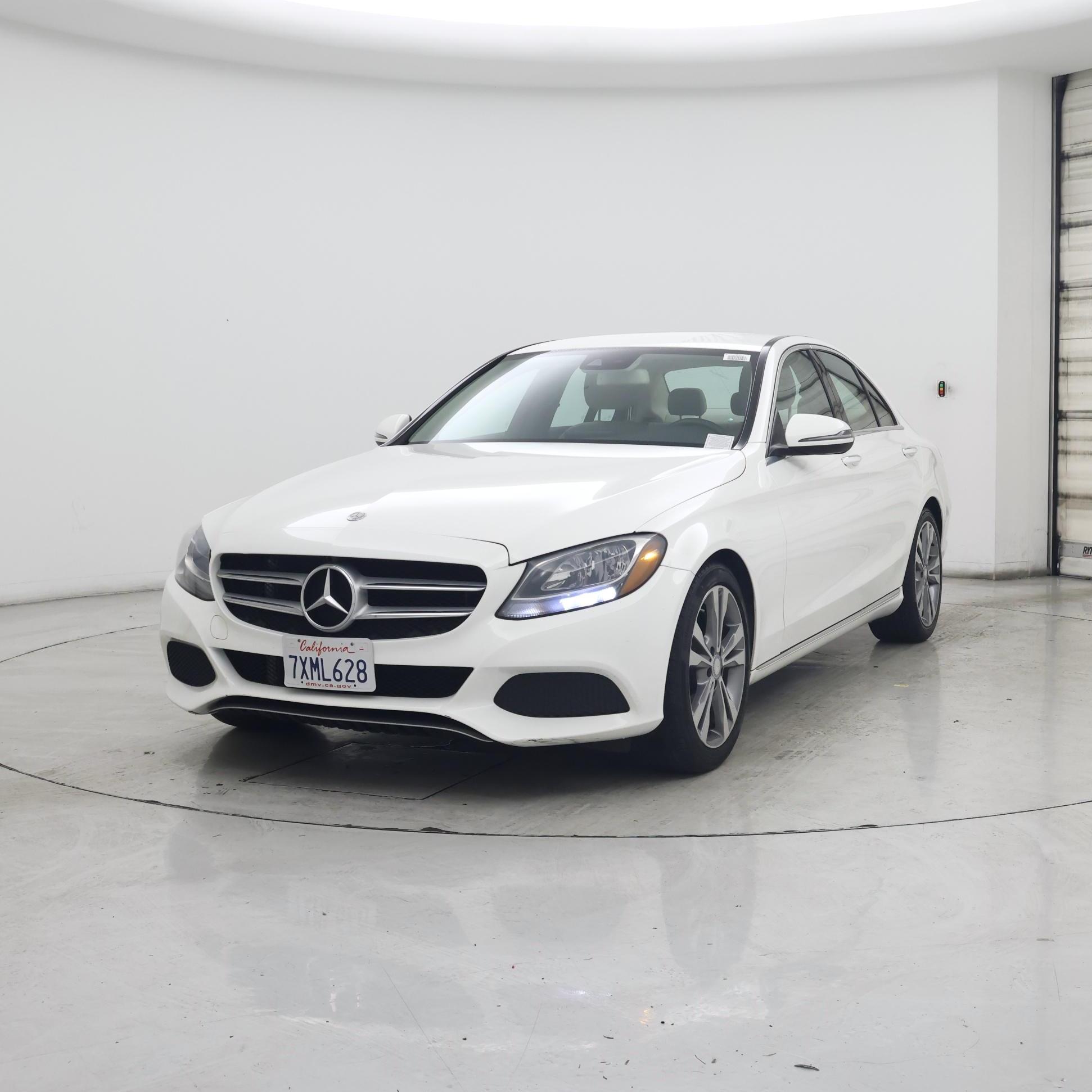 Thumbnail: 2017 Mercedes-Benz C-Class - 4