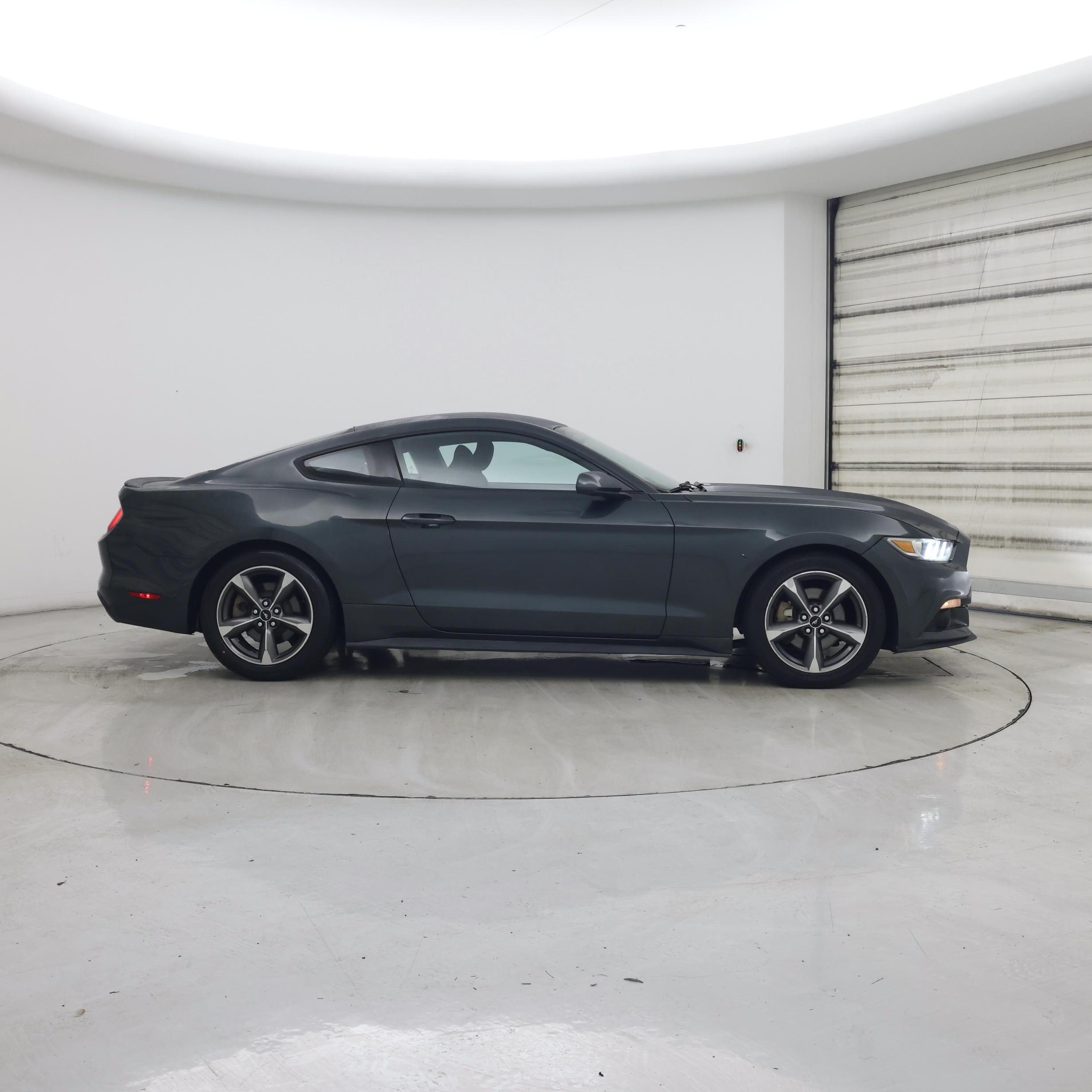 Thumbnail: 2016 Ford Mustang - 7