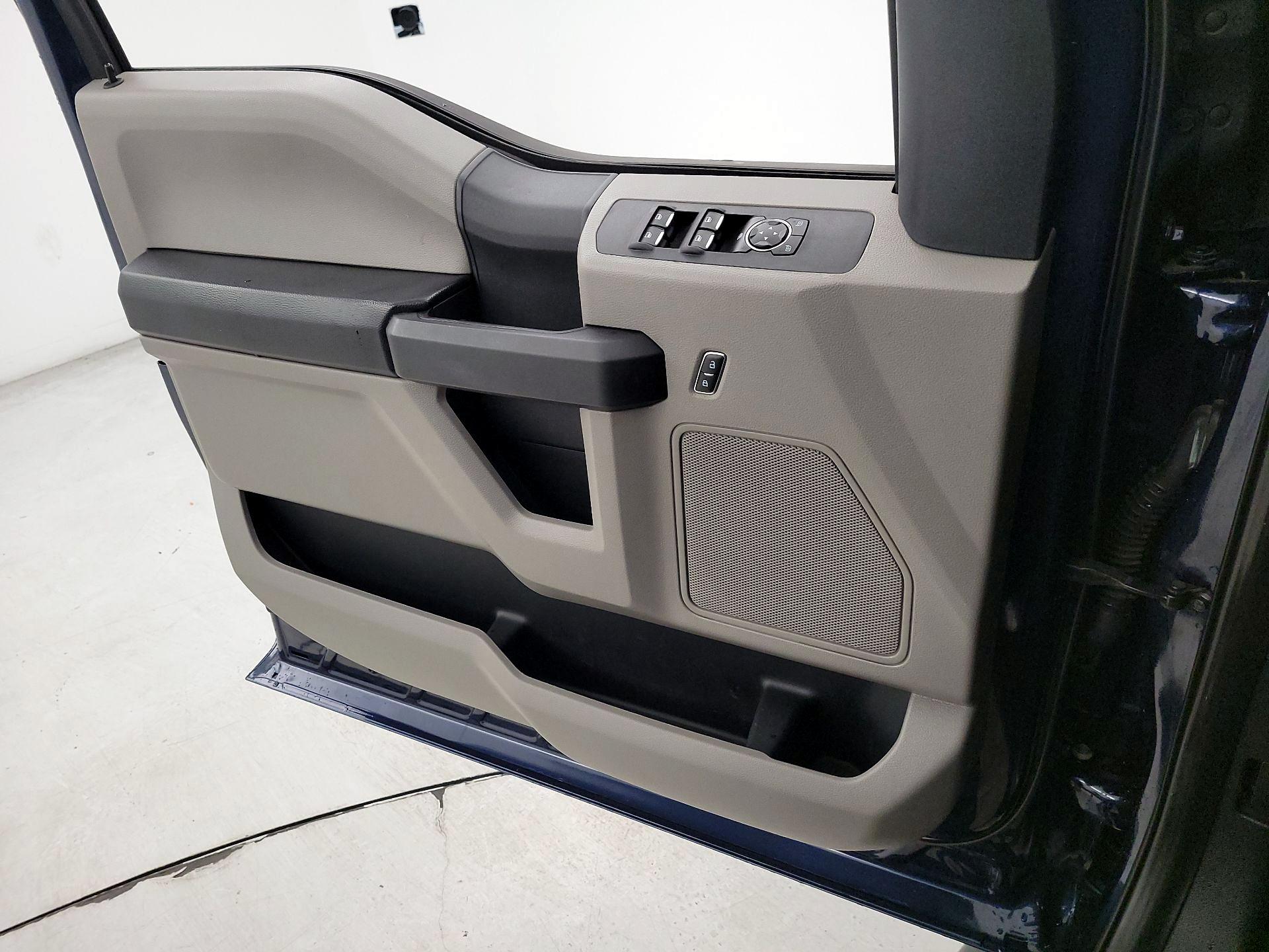 Thumbnail: 2020 Ford F-250 - 12