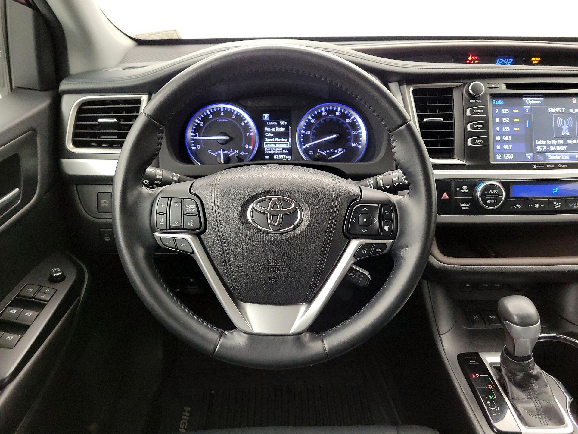 Thumbnail: 2018 Toyota Highlander - 10