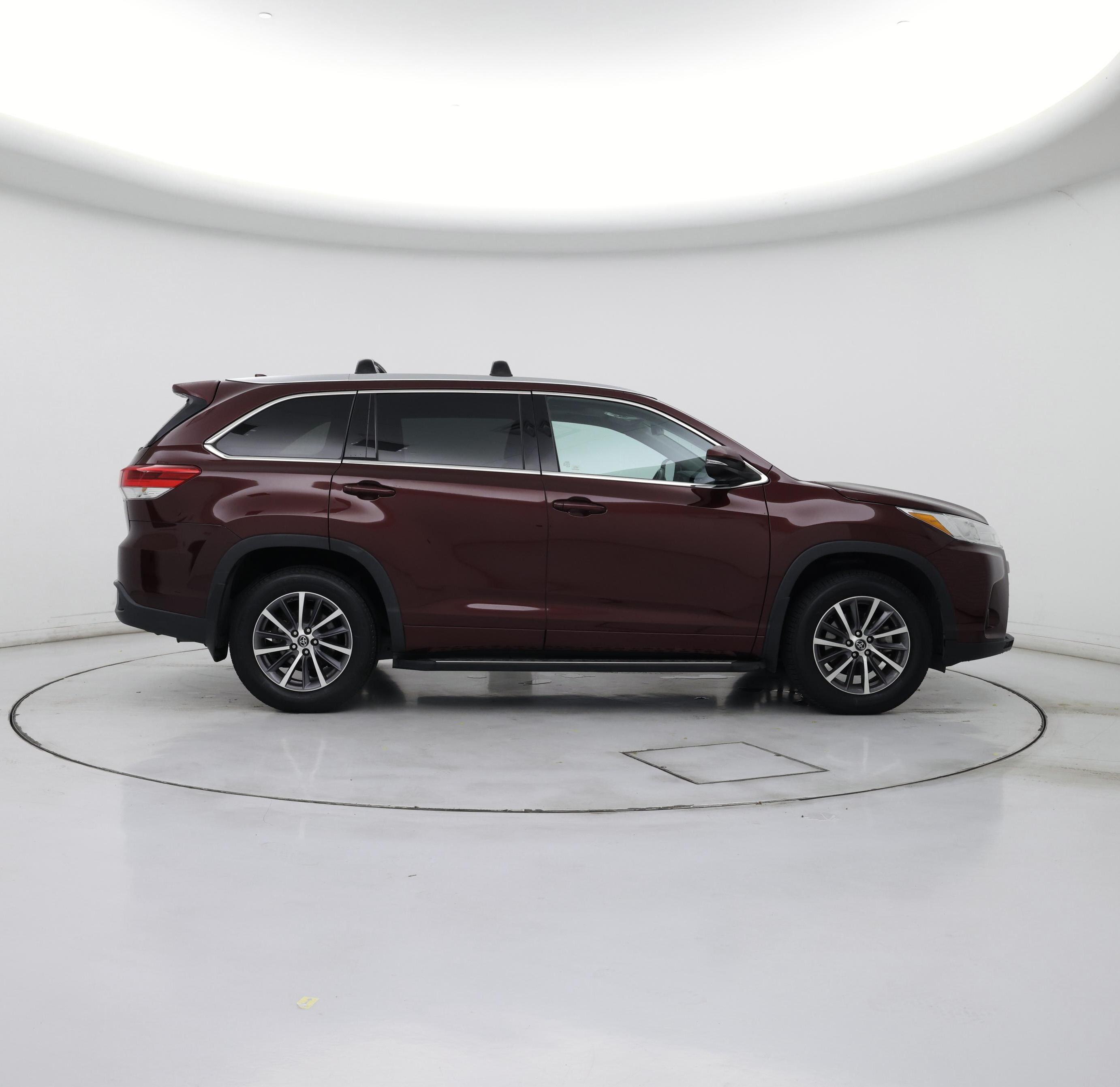Thumbnail: 2018 Toyota Highlander - 7