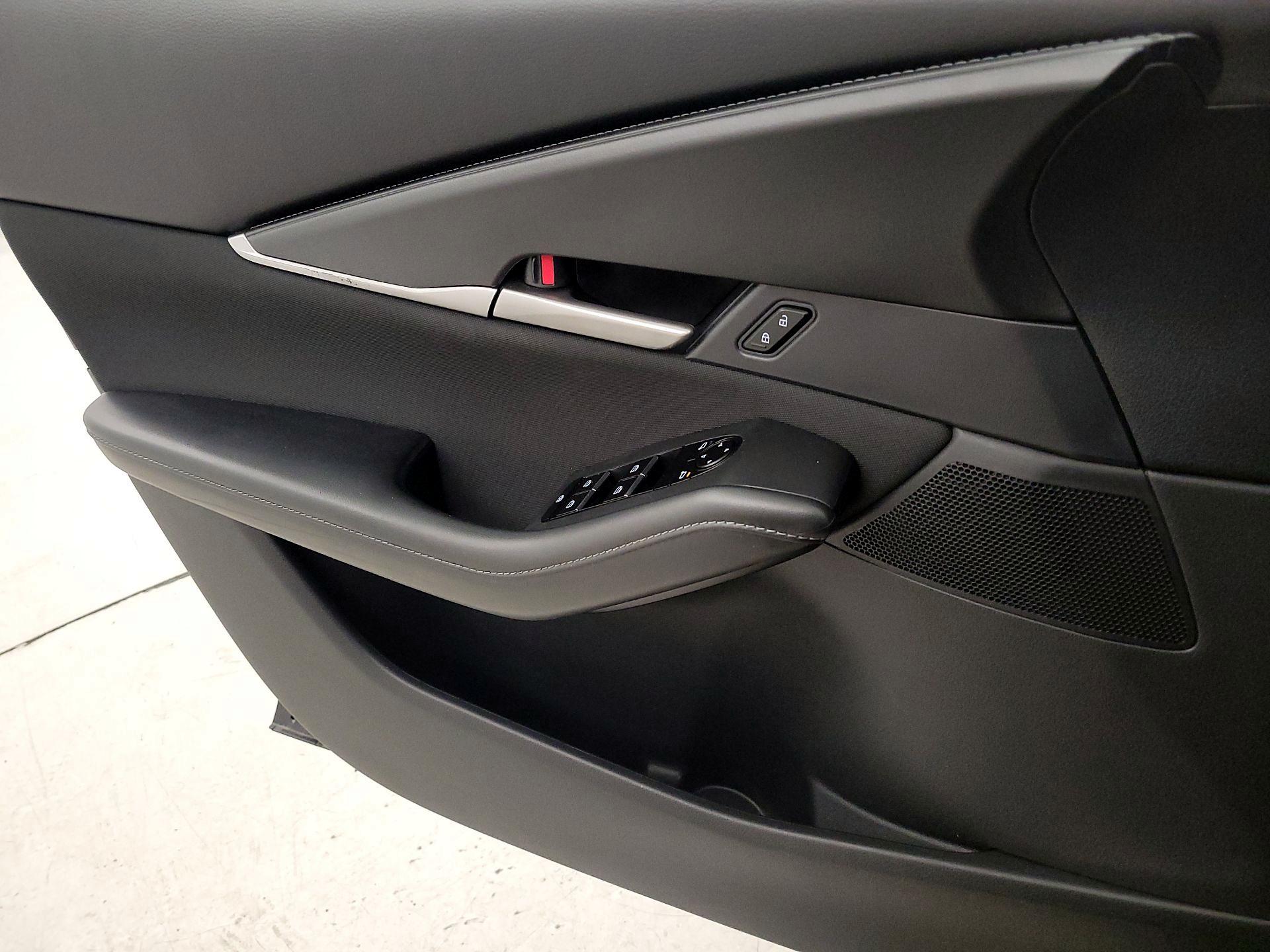 Thumbnail: 2023 Mazda CX-30 - 12