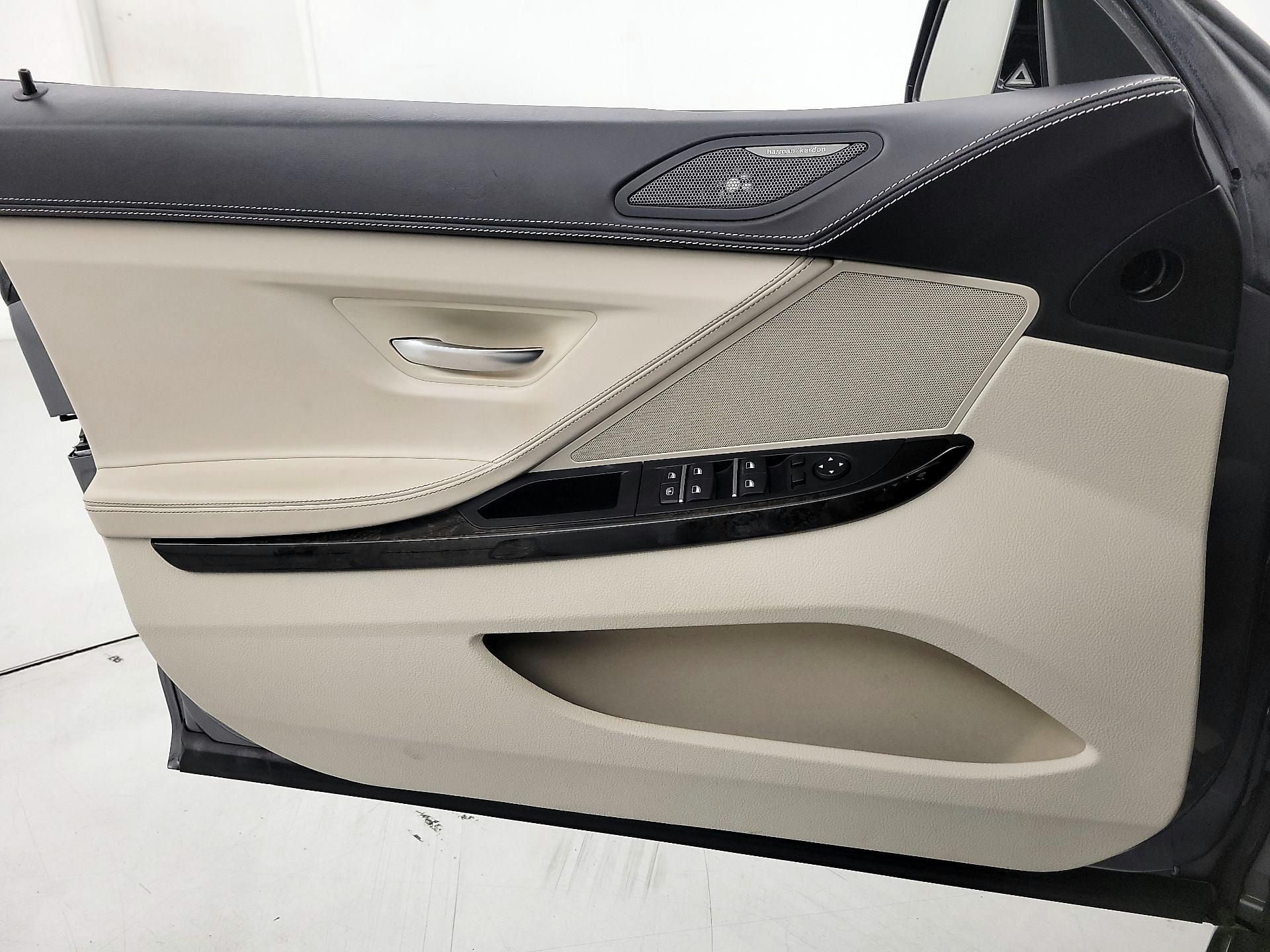 Thumbnail: 2016 BMW 6 Series - 12