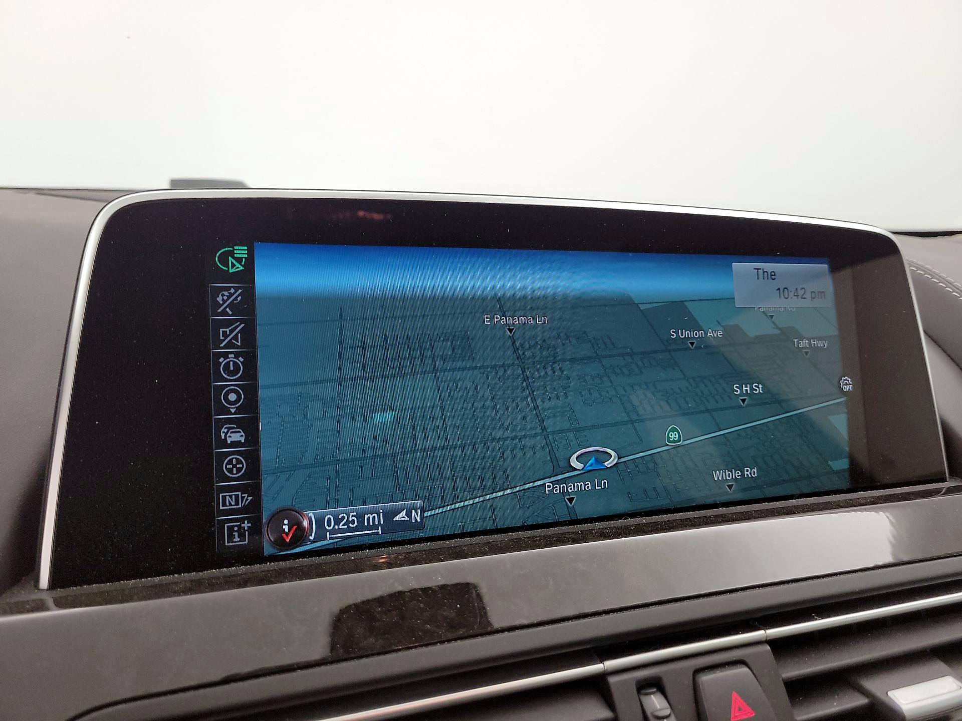 Thumbnail: 2016 BMW 6 Series - 14